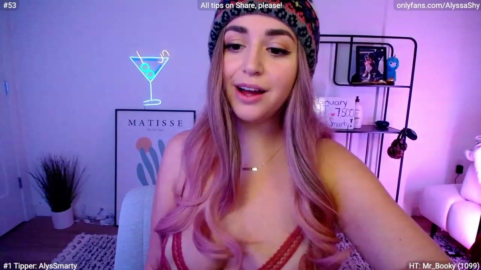 Gallery image thumbnail from AlyssaShy's myfreecams stream on, 01/12/2024, 23:21 image 18 of 20