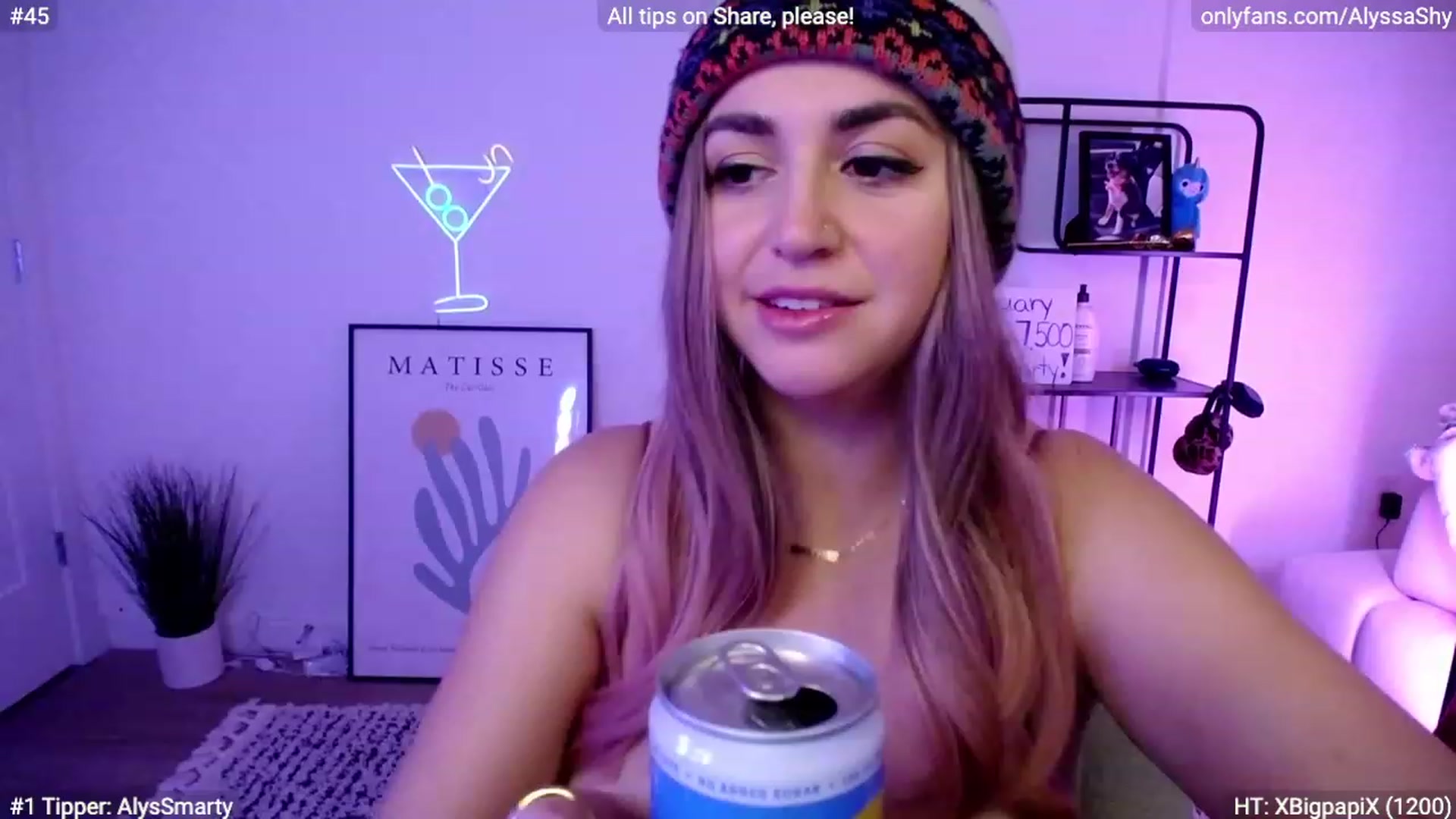 Gallery image thumbnail from AlyssaShy's myfreecams stream on, 01/13/2024, 04:13 image 18 of 20