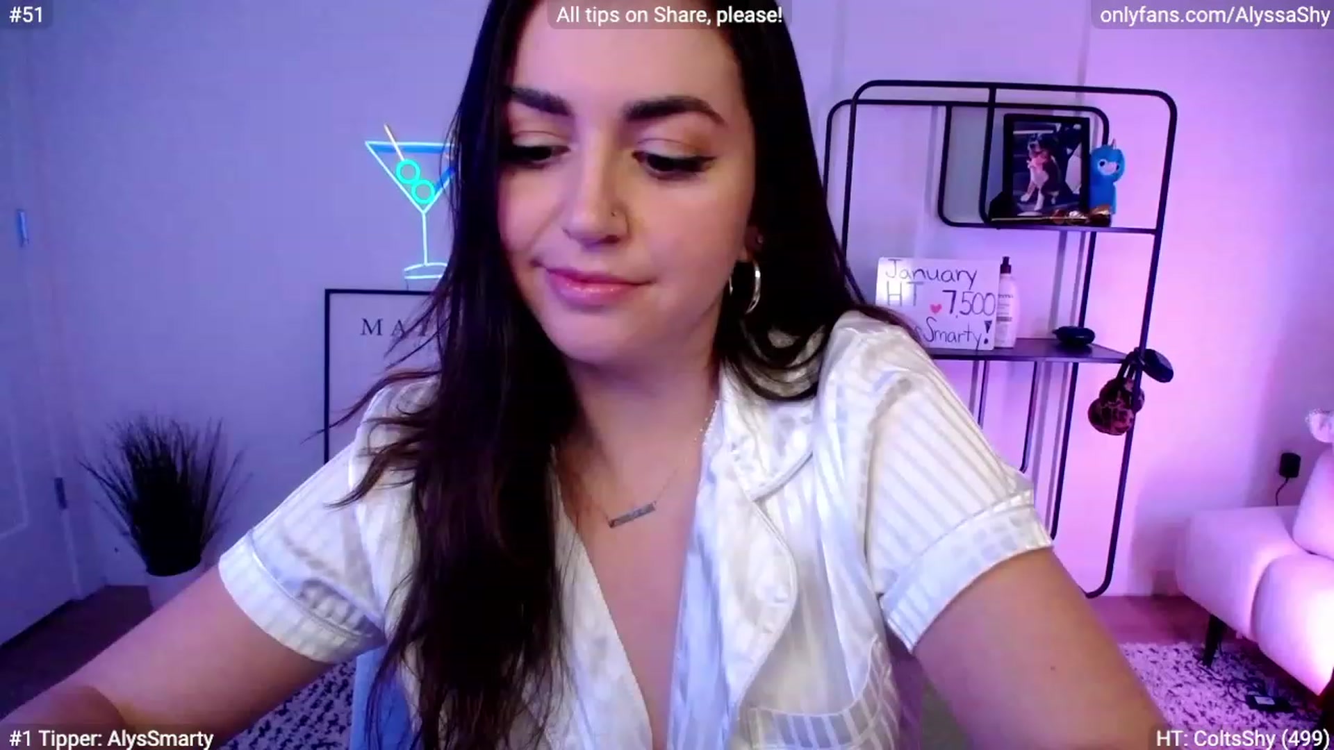 Gallery image thumbnail from AlyssaShy's myfreecams stream on, 01/14/2024, 01:12 image 18 of 20