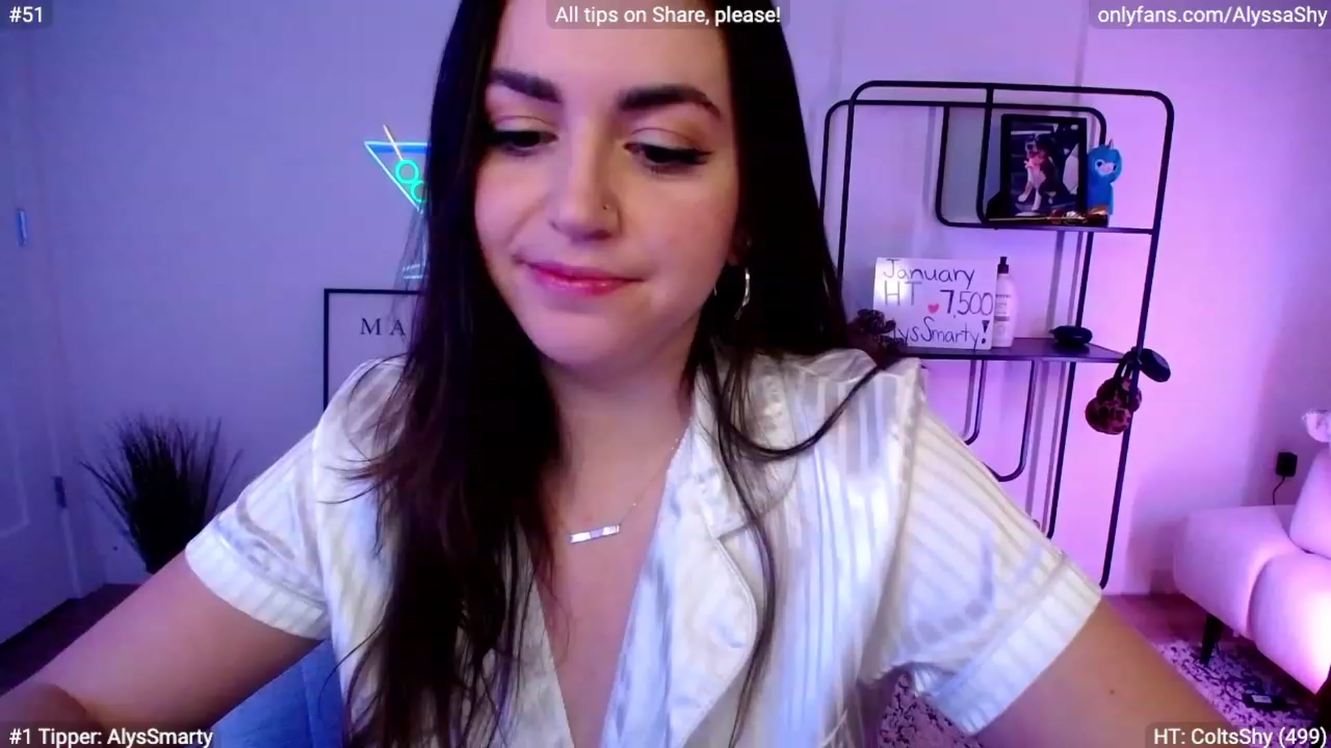 Gallery image thumbnail from AlyssaShy's myfreecams stream on, 01/14/2024, 01:12 image 13 of 20