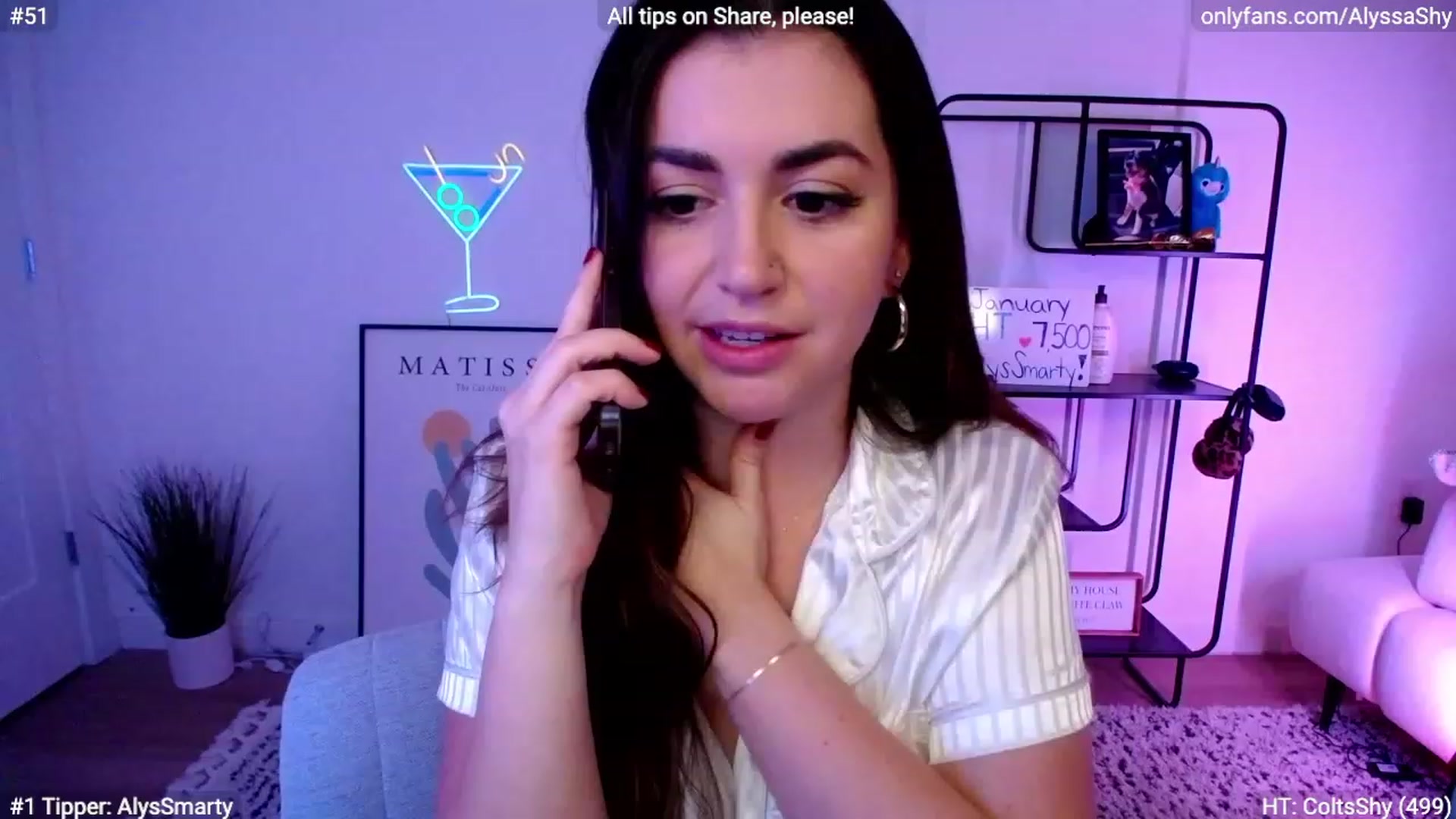 Gallery image thumbnail from AlyssaShy's myfreecams stream on, 01/14/2024, 01:37 image 10 of 20