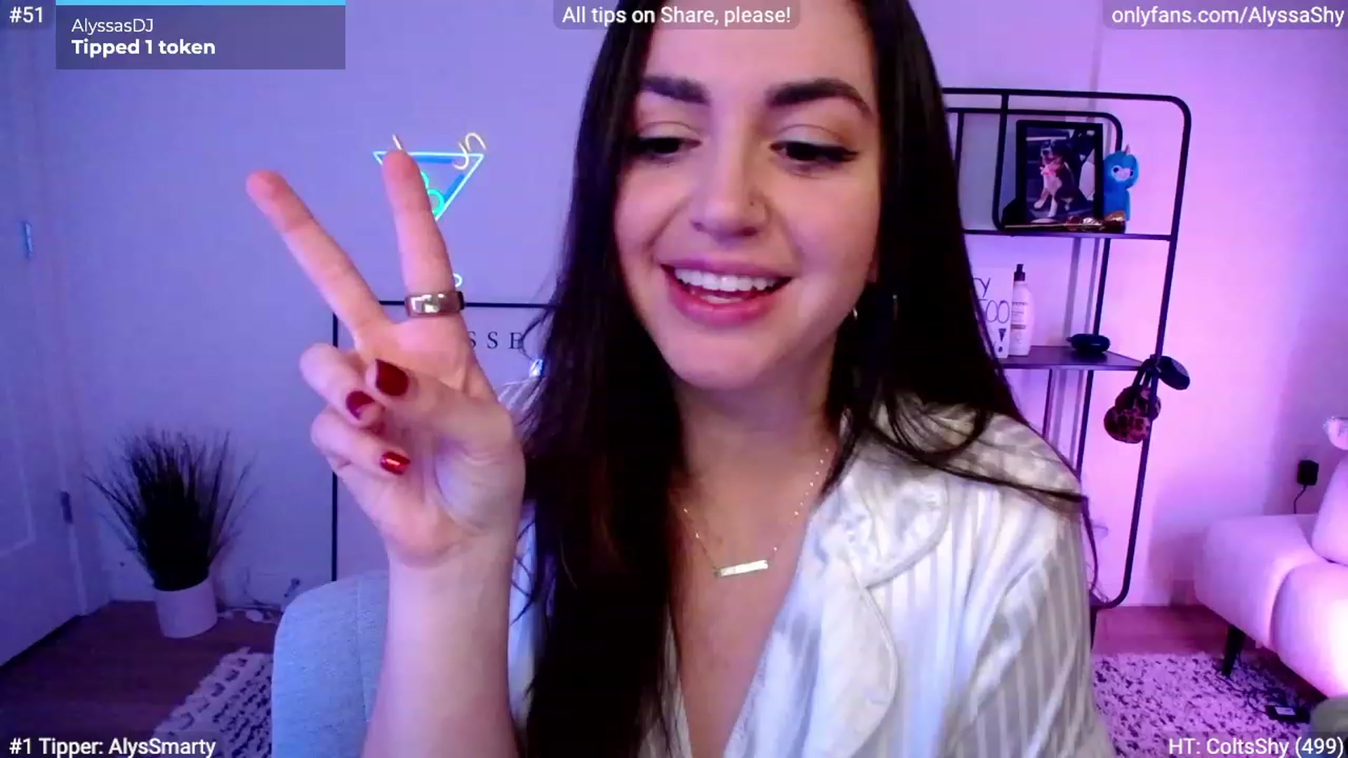 Gallery image thumbnail from AlyssaShy's myfreecams stream on, 01/14/2024, 01:37 image 12 of 20