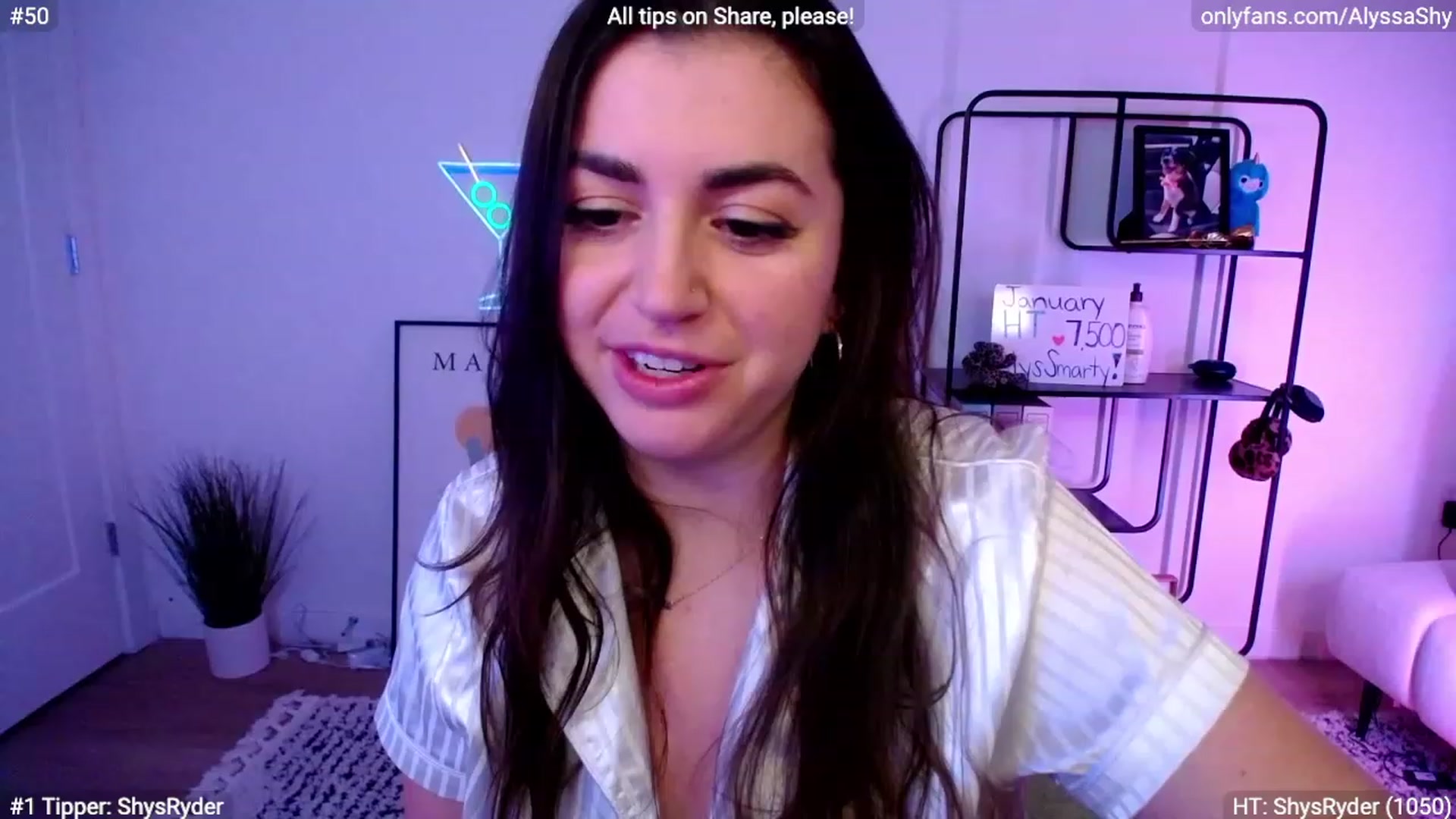 Gallery image thumbnail from AlyssaShy's myfreecams stream on, 01/14/2024, 04:48 image 16 of 20