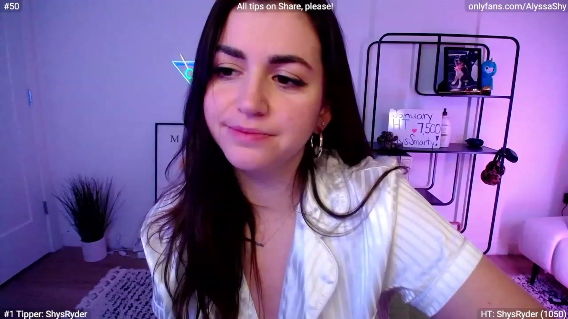 Gallery image thumbnail from AlyssaShy's myfreecams stream on, 01/14/2024, 04:48 image 1 of 20
