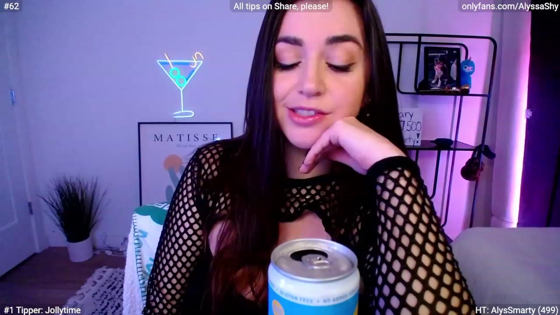 Gallery image thumbnail from AlyssaShy's myfreecams stream on, 01/15/2024, 20:54 image 17 of 20