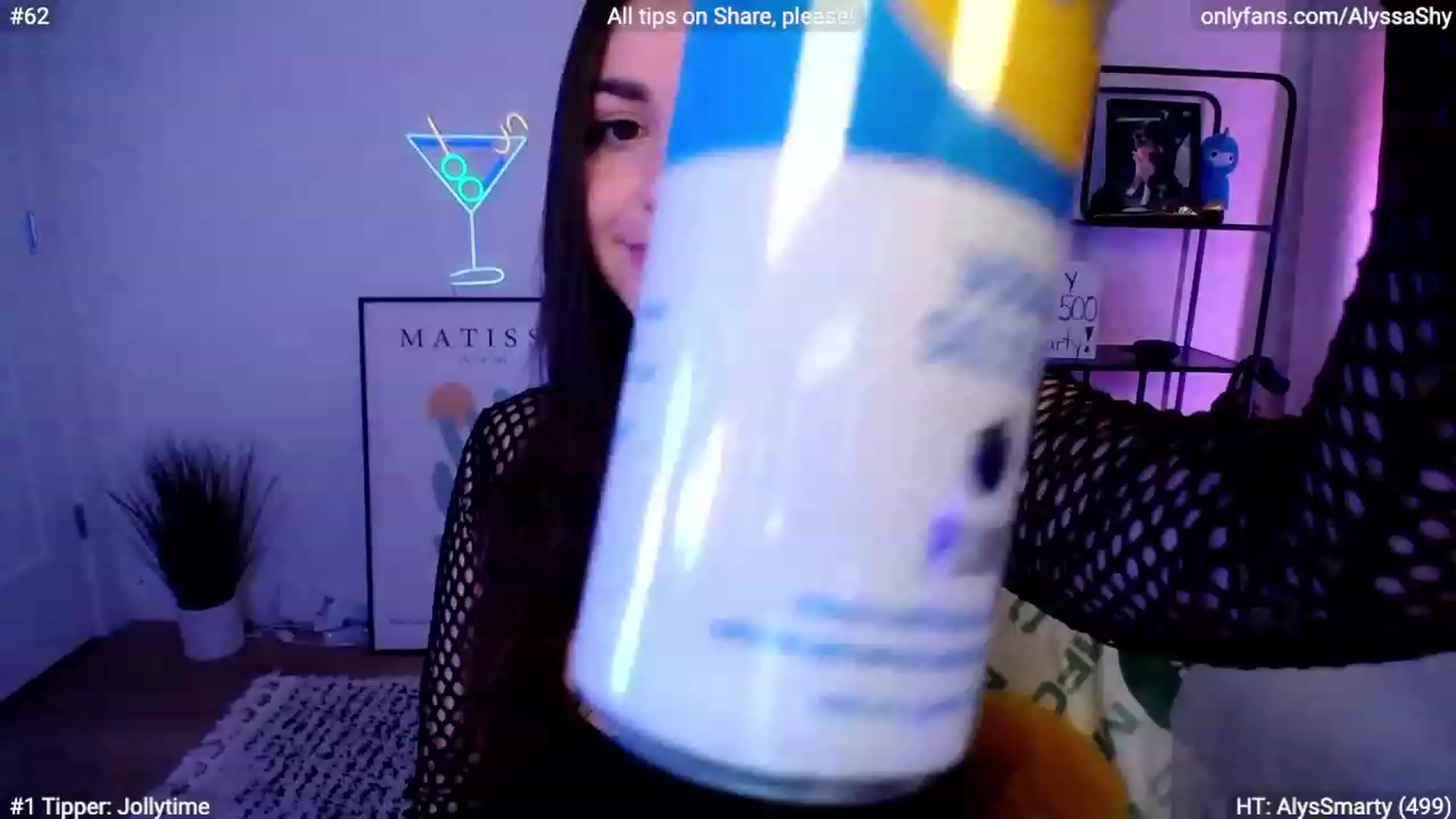Gallery image thumbnail from AlyssaShy's myfreecams stream on, 01/15/2024, 20:54 image 13 of 20