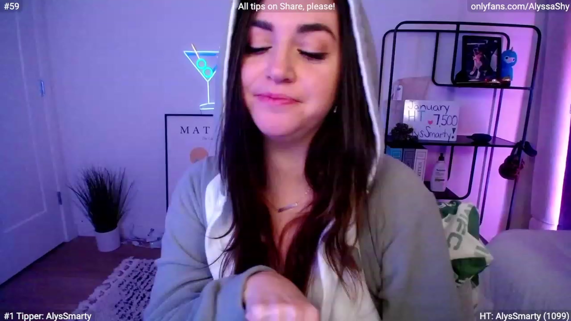 Gallery image thumbnail from AlyssaShy's myfreecams stream on, 01/16/2024, 24:03 image 3 of 20