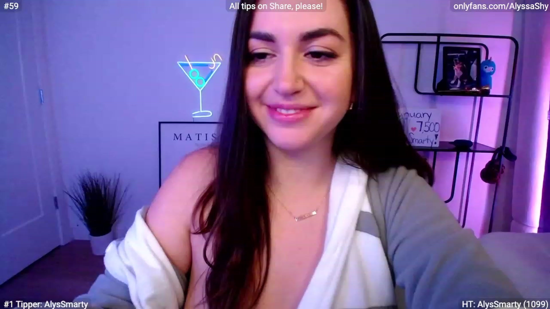 Gallery image thumbnail from AlyssaShy's myfreecams stream on, 01/16/2024, 24:03 image 16 of 20
