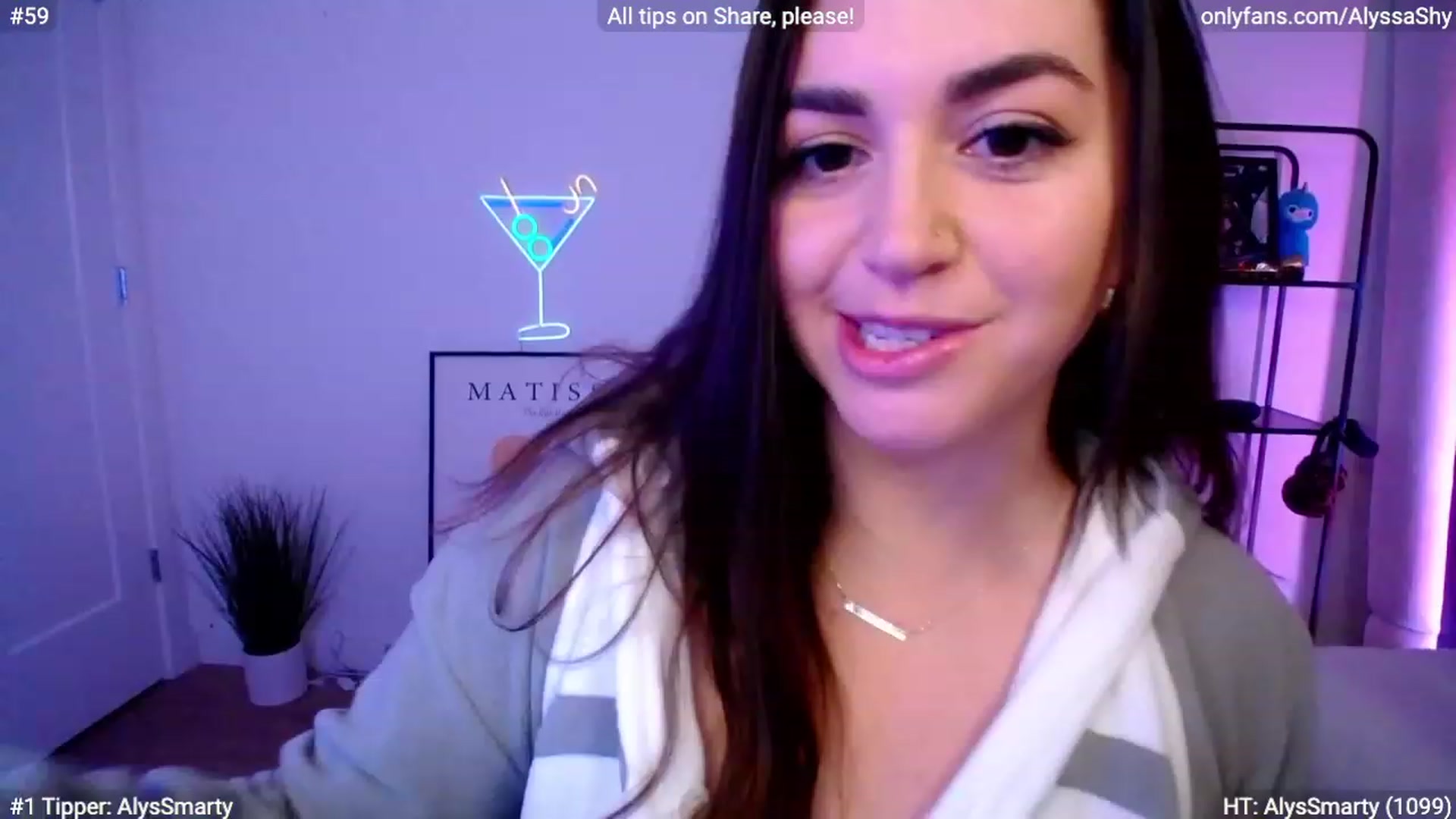 Gallery image thumbnail from AlyssaShy's myfreecams stream on, 01/16/2024, 24:03 image 9 of 20