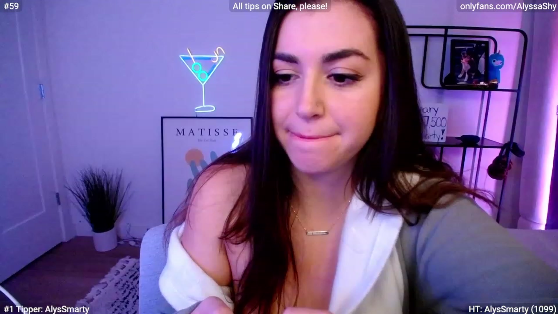 Gallery image thumbnail from AlyssaShy's myfreecams stream on, 01/16/2024, 24:03 image 7 of 20