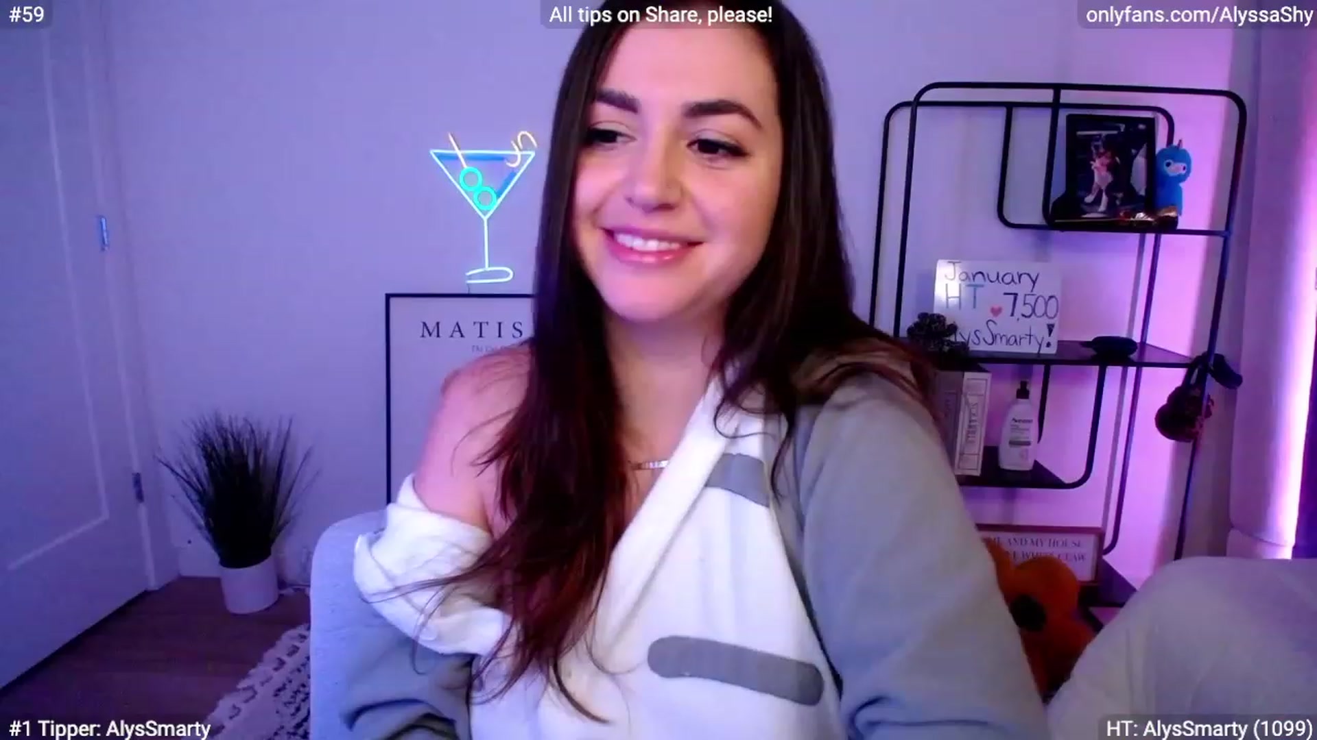Gallery image thumbnail from AlyssaShy's myfreecams stream on, 01/16/2024, 24:03 image 11 of 20