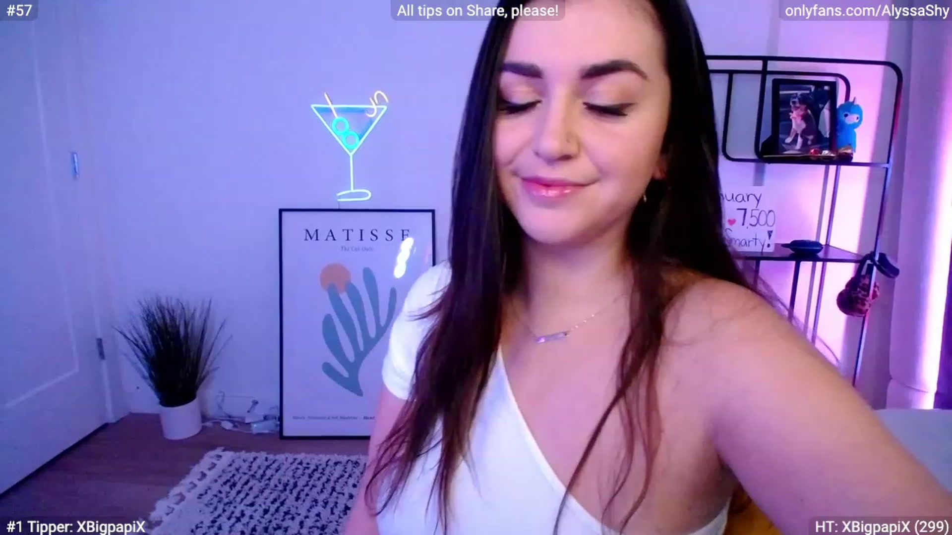Gallery image thumbnail from AlyssaShy's myfreecams stream on, 01/17/2024, 21:05 image 6 of 20
