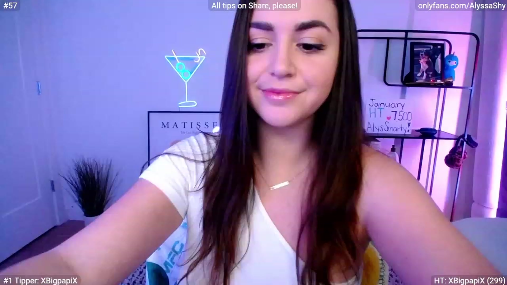 Gallery image thumbnail from AlyssaShy's myfreecams stream on, 01/17/2024, 21:05 image 3 of 20