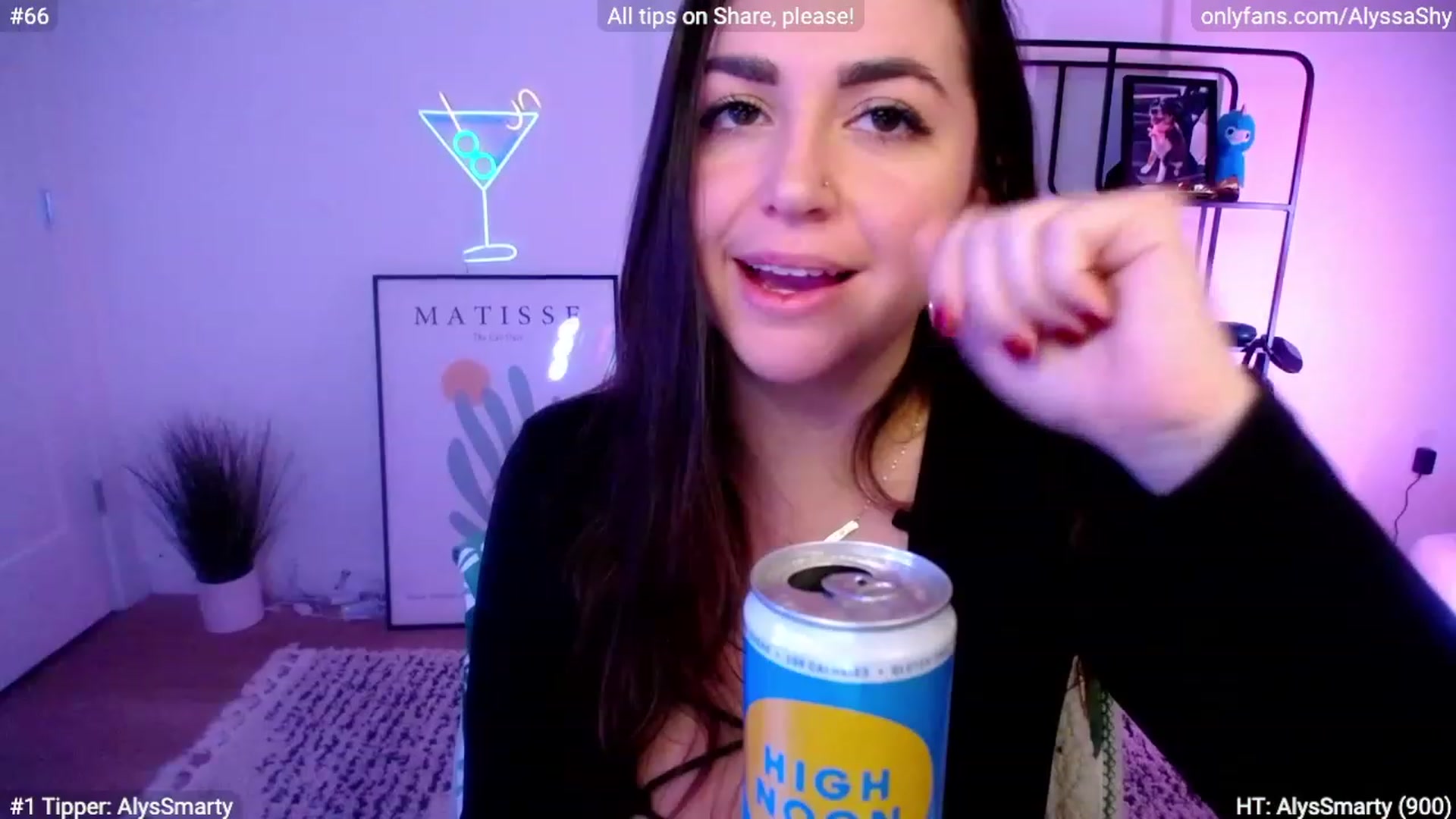 Gallery image thumbnail from AlyssaShy's myfreecams stream on, 01/20/2024, 01:19 image 13 of 20