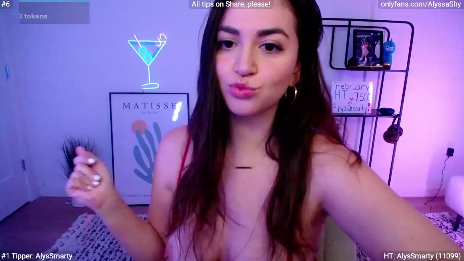 Gallery image thumbnail from AlyssaShy's myfreecams stream on, 02/02/2024, 01:43 image 18 of 20