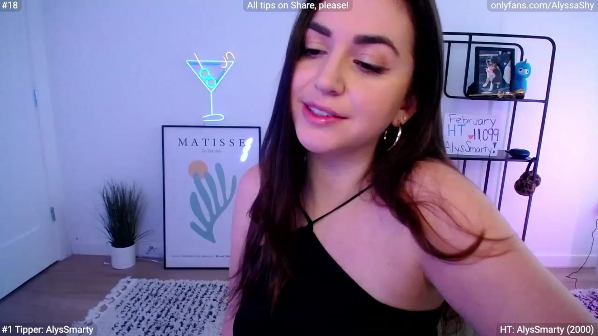 Gallery image thumbnail from AlyssaShy's myfreecams stream on, 02/02/2024, 21:13 image 9 of 20