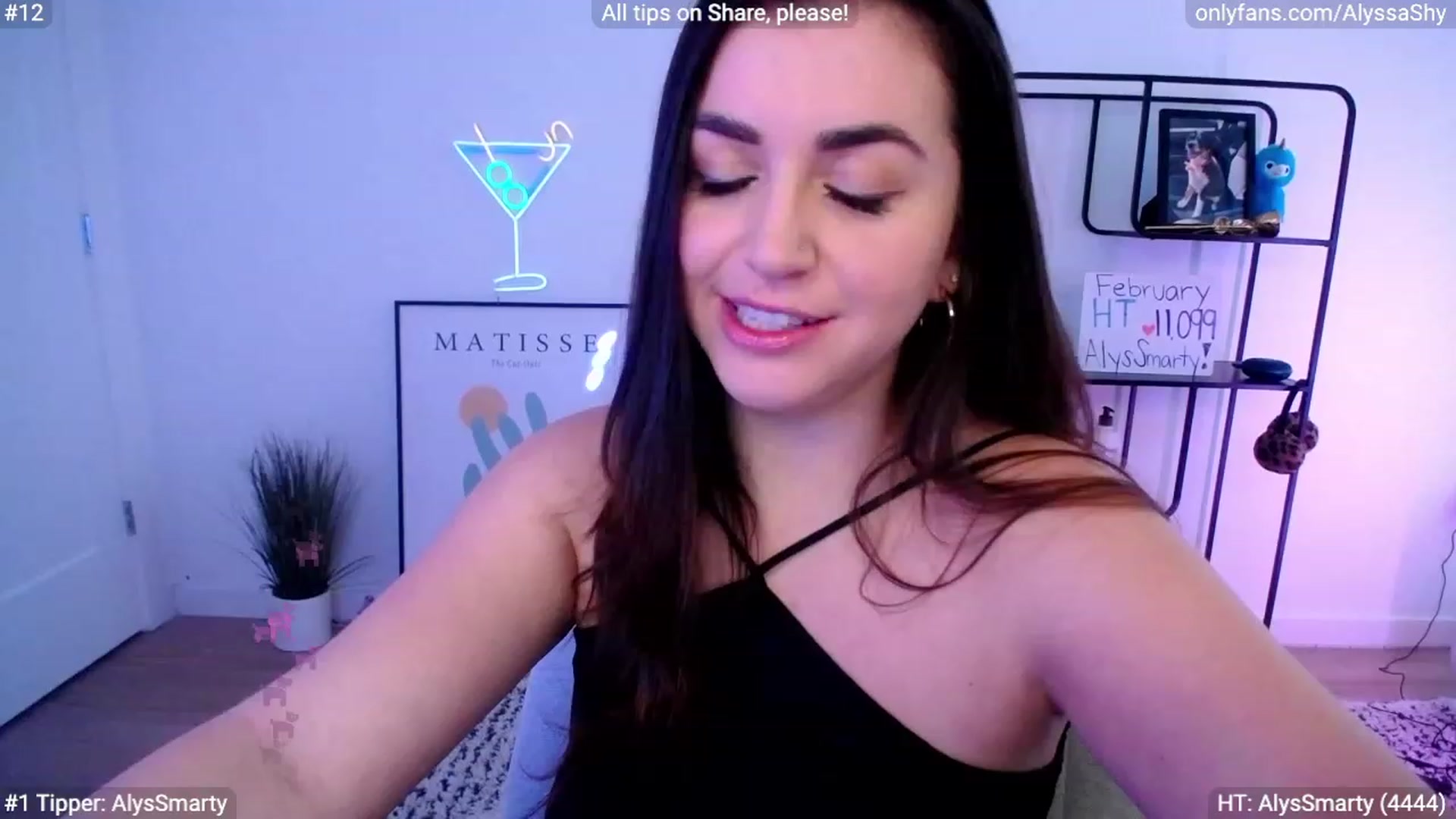 Gallery image thumbnail from AlyssaShy's myfreecams stream on, 02/02/2024, 21:13 image 16 of 20