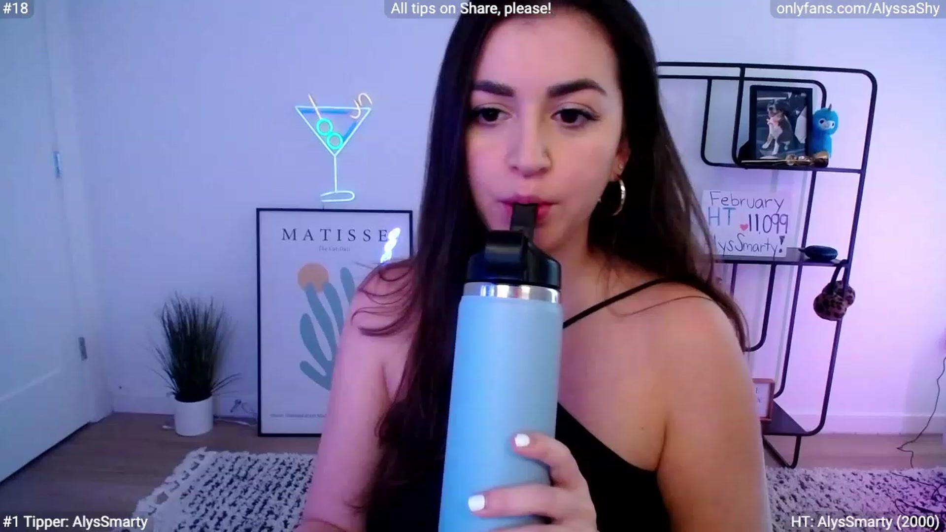 Gallery image thumbnail from AlyssaShy's myfreecams stream on, 02/02/2024, 21:13 image 8 of 20