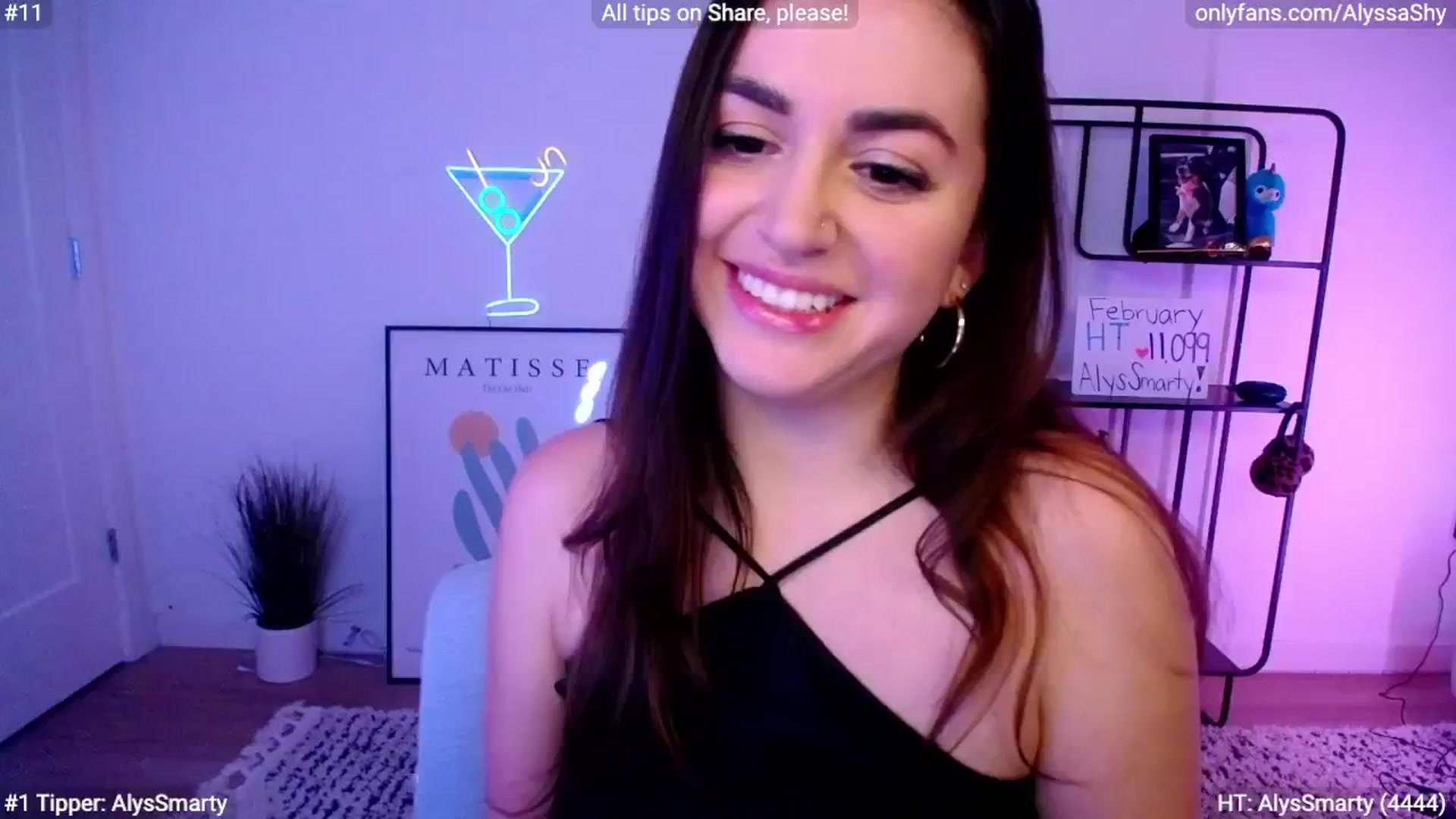 Gallery image thumbnail from AlyssaShy's myfreecams stream on, 02/03/2024, 24:02 image 18 of 20