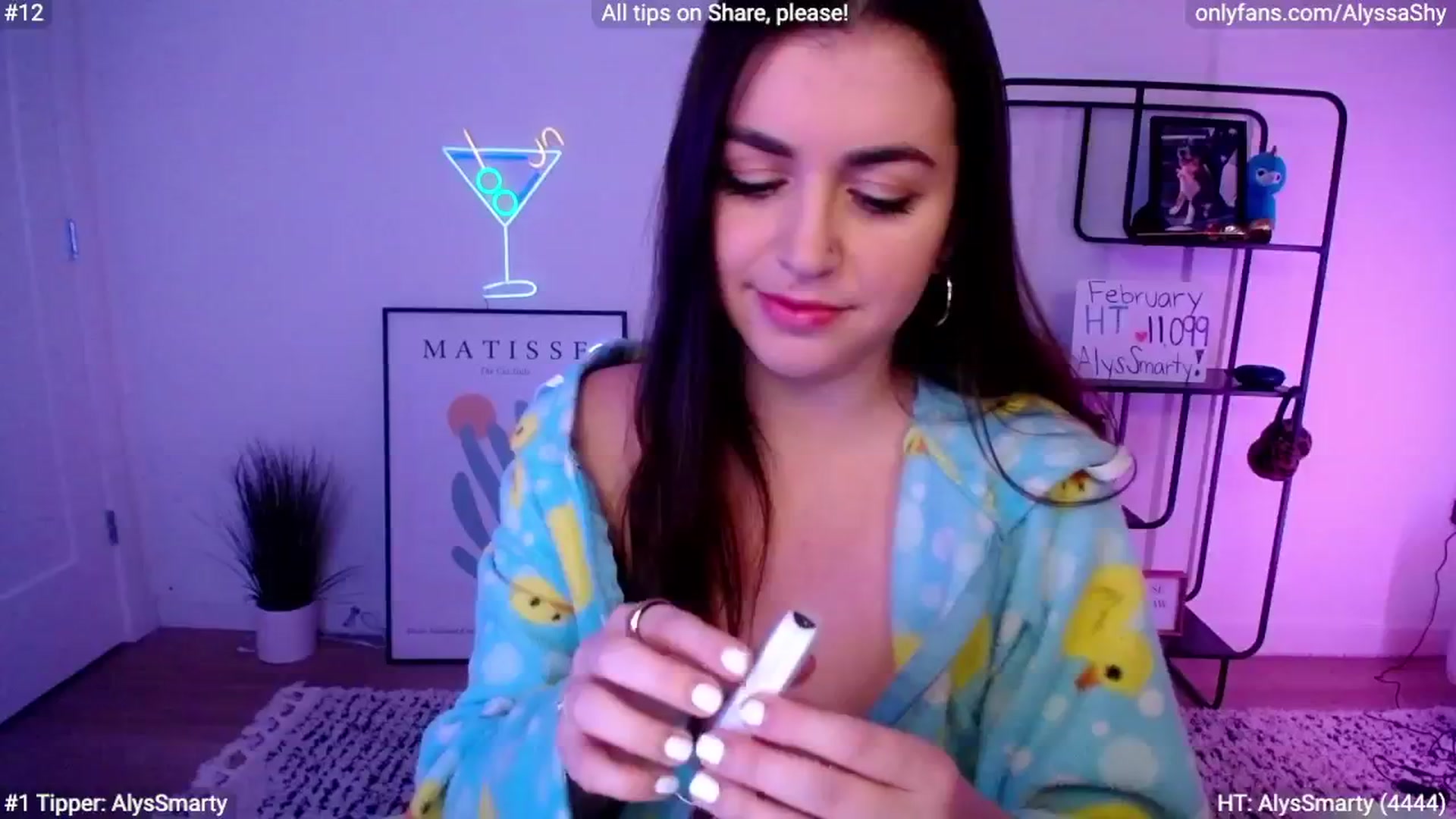 Gallery image thumbnail from AlyssaShy's myfreecams stream on, 02/03/2024, 24:02 image 4 of 20