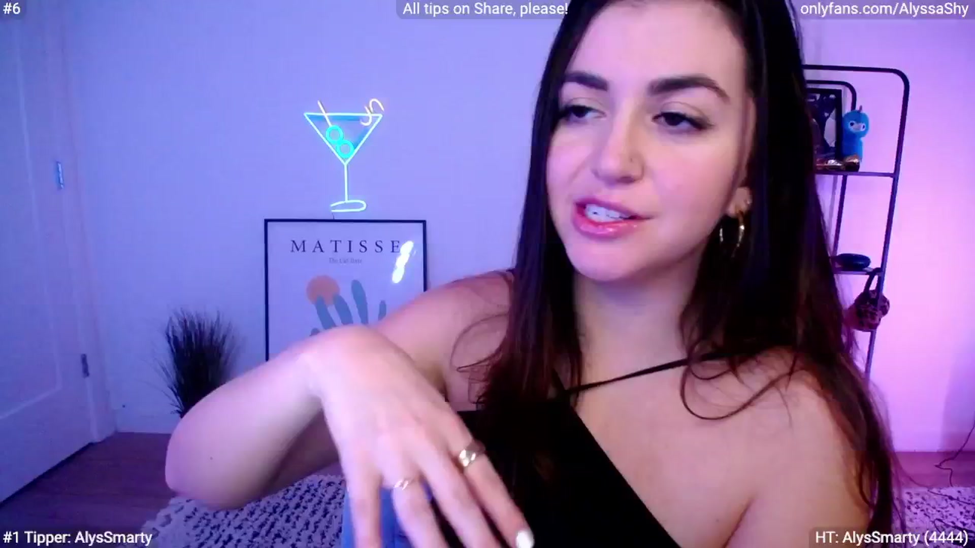 Gallery image thumbnail from AlyssaShy's myfreecams stream on, 02/03/2024, 04:49 image 18 of 20