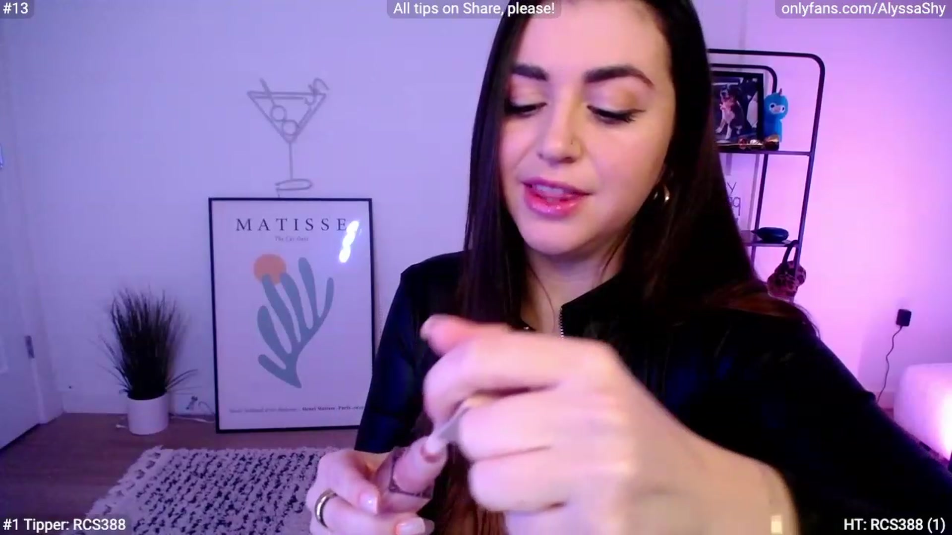 Gallery image thumbnail from AlyssaShy's myfreecams stream on, 02/07/2024, 22:46 image 5 of 20