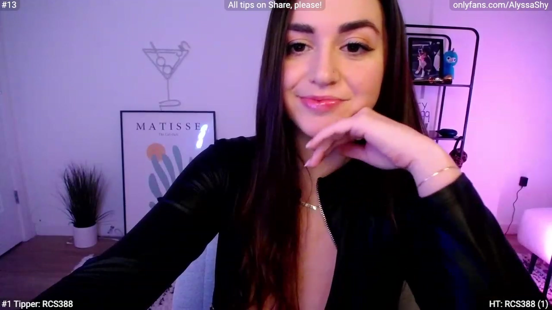 Gallery image thumbnail from AlyssaShy's myfreecams stream on, 02/07/2024, 22:46 image 6 of 20