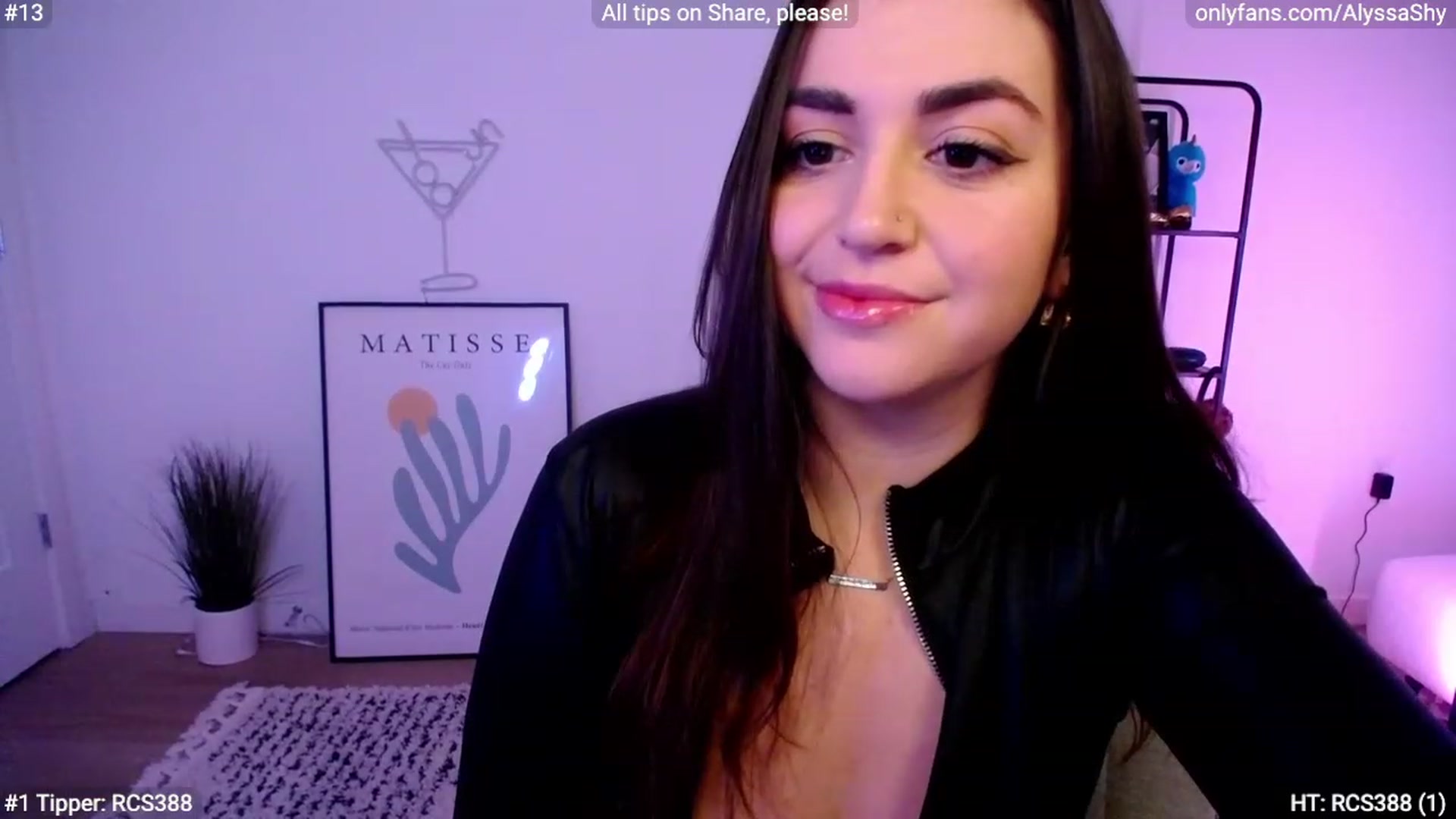 Gallery image thumbnail from AlyssaShy's myfreecams stream on, 02/07/2024, 22:46 image 4 of 20