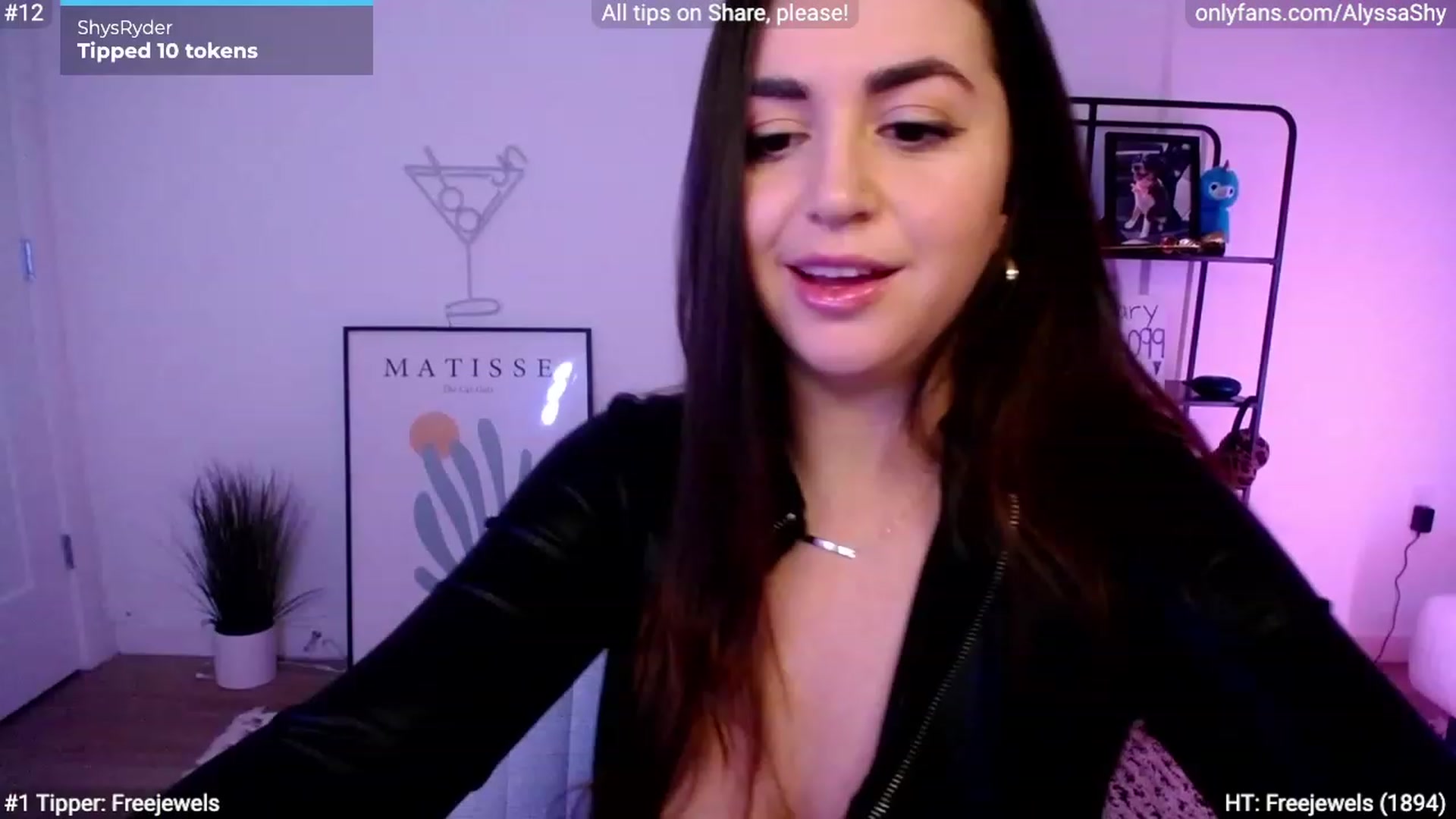 Gallery image thumbnail from AlyssaShy's myfreecams stream on, 02/08/2024, 24:09 image 17 of 20