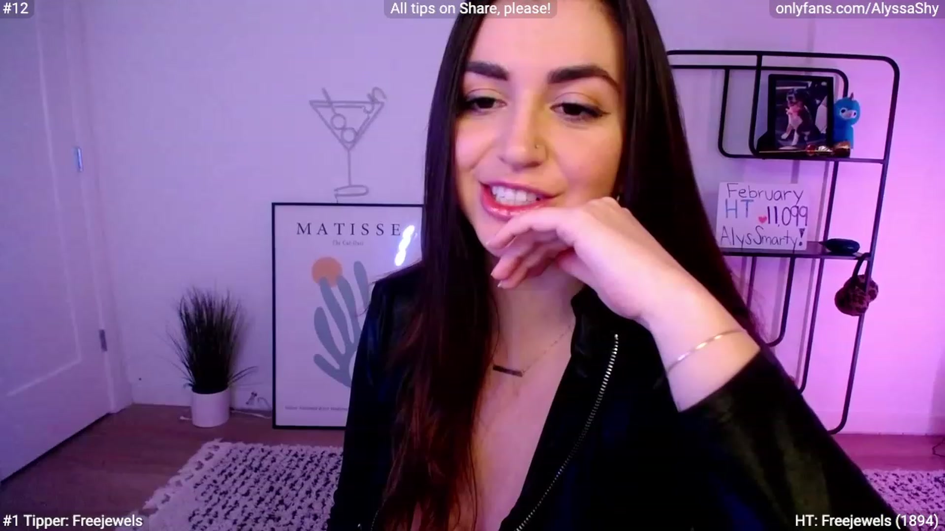Gallery image thumbnail from AlyssaShy's myfreecams stream on, 02/08/2024, 24:09 image 8 of 20