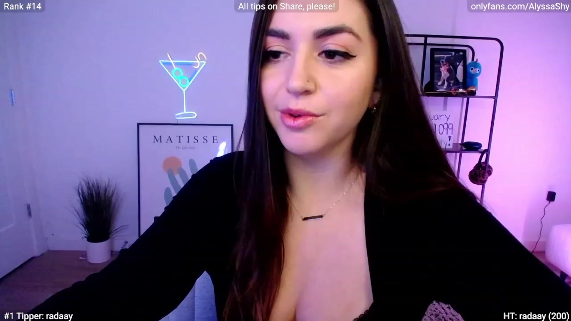 Gallery image thumbnail from AlyssaShy's myfreecams stream on, 02/08/2024, 22:10 image 13 of 20