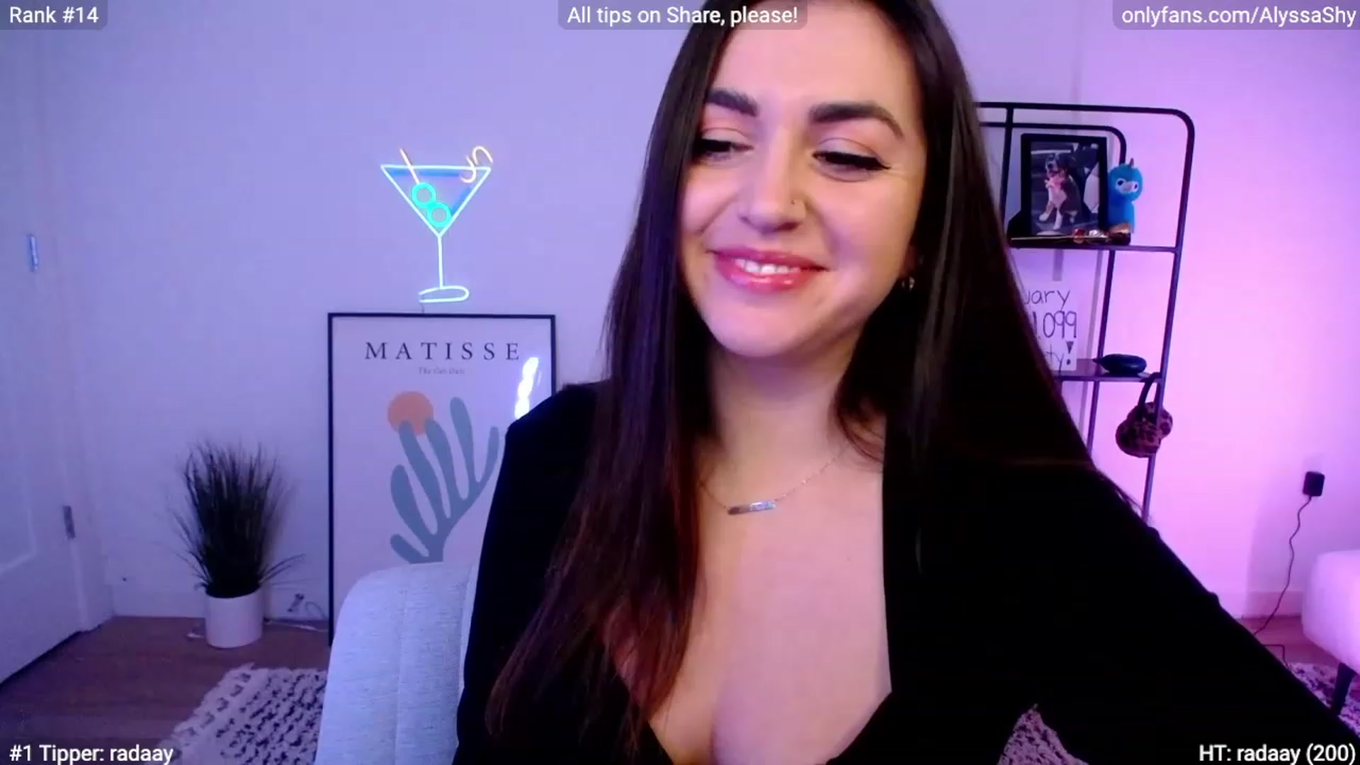 Gallery image thumbnail from AlyssaShy's myfreecams stream on, 02/08/2024, 22:10 image 8 of 20