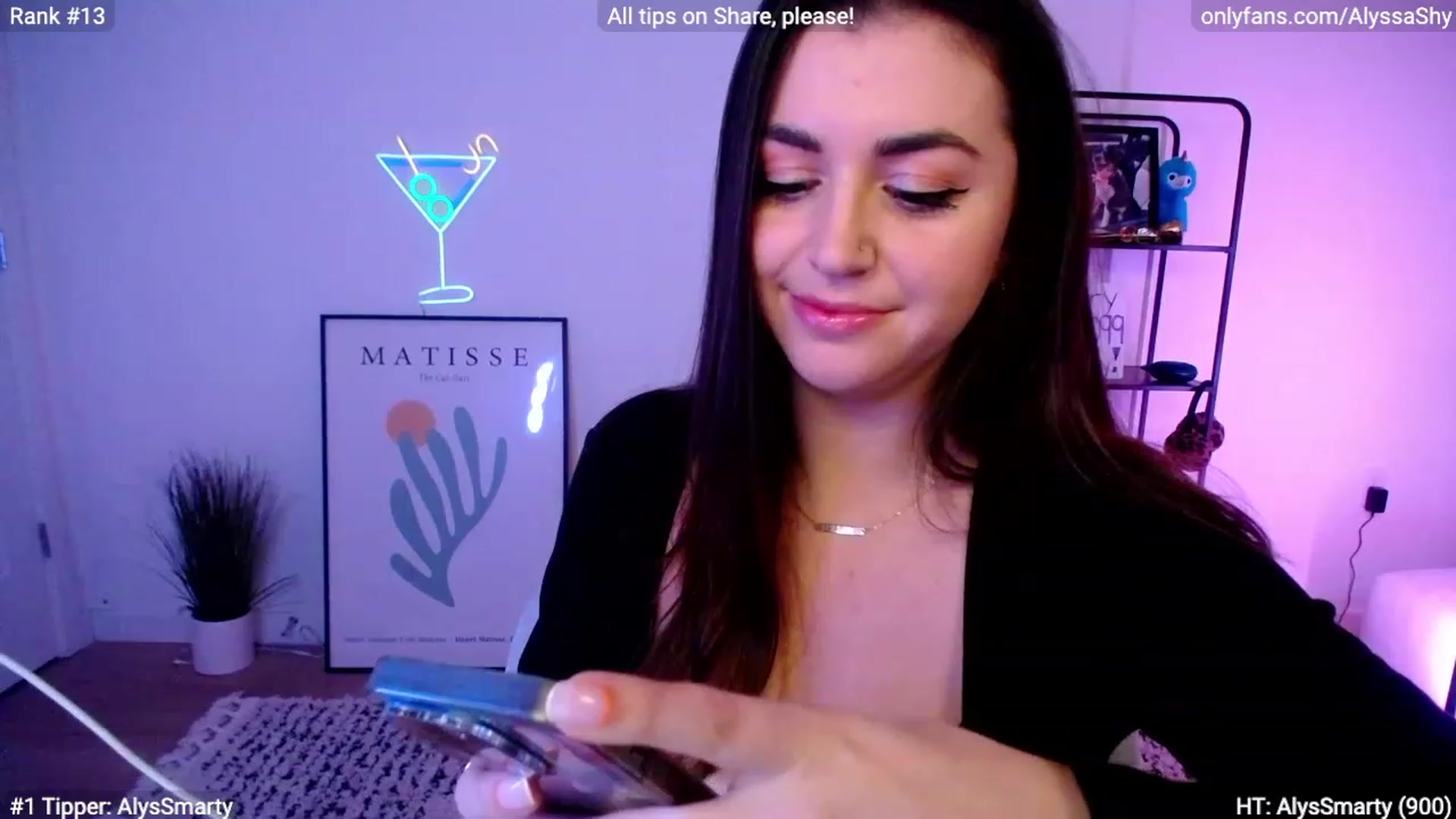 Gallery image thumbnail from AlyssaShy's myfreecams stream on, 02/08/2024, 23:31 image 19 of 20