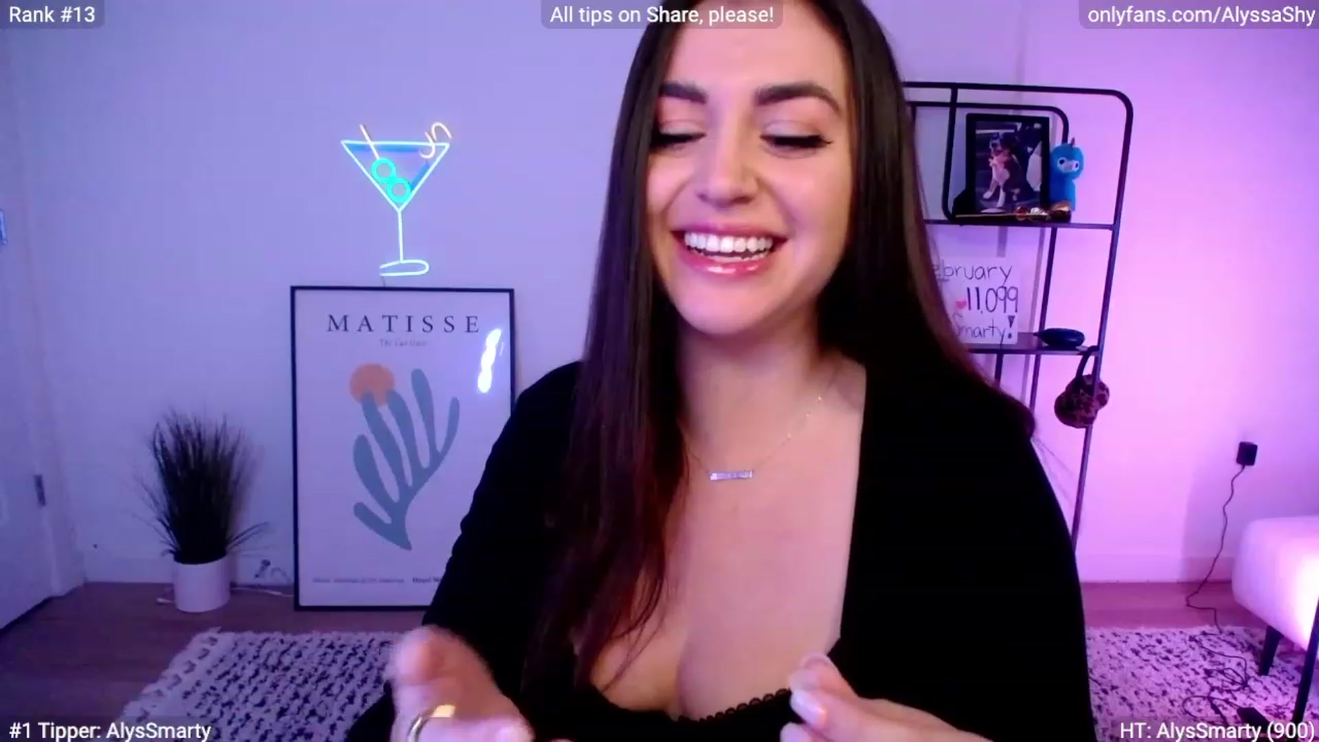 Gallery image thumbnail from AlyssaShy's myfreecams stream on, 02/08/2024, 23:31 image 18 of 20