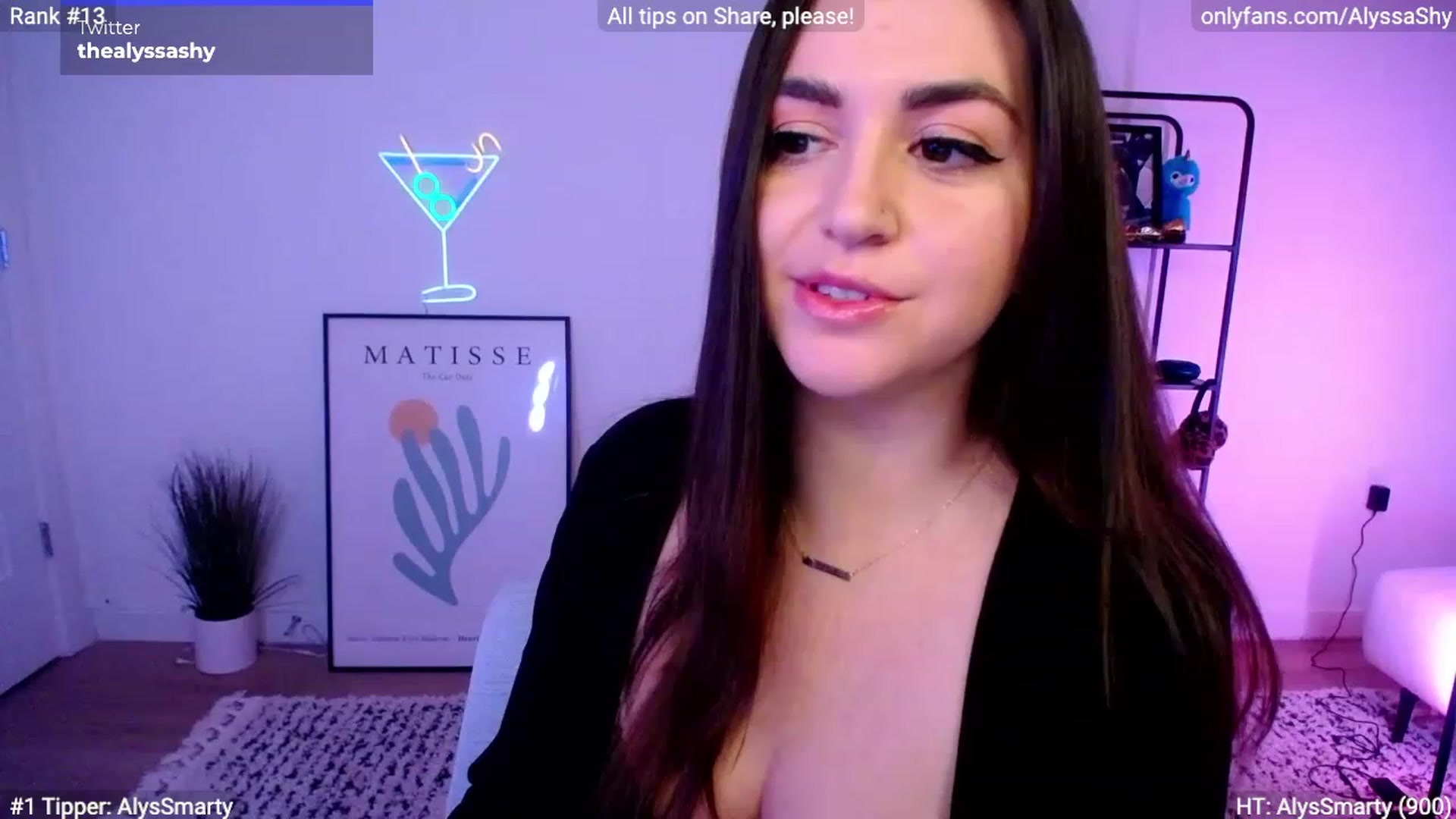 Gallery image thumbnail from AlyssaShy's myfreecams stream on, 02/08/2024, 23:31 image 14 of 20