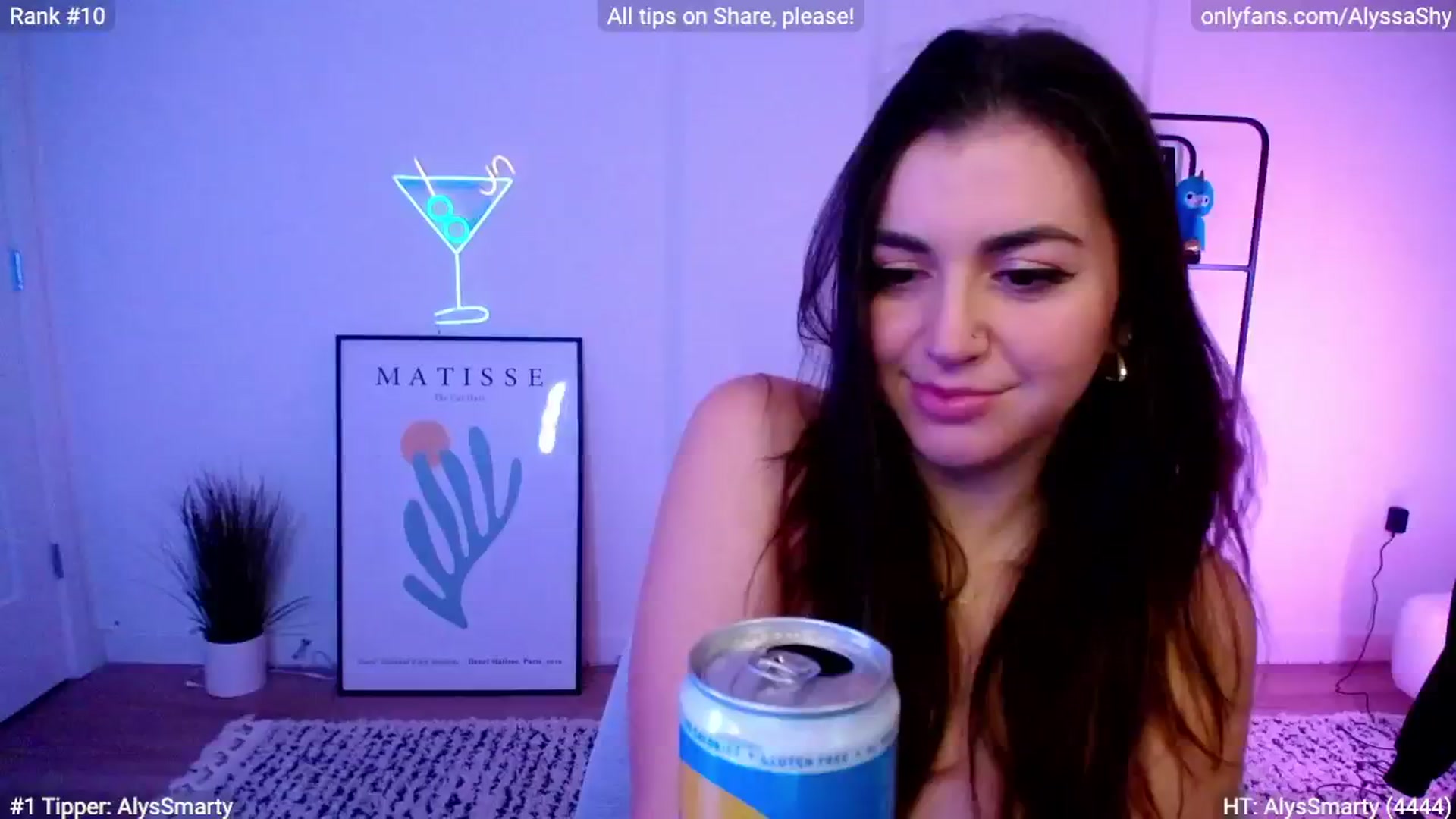 Gallery image thumbnail from AlyssaShy's myfreecams stream on, 02/11/2024, 06:39 image 13 of 20