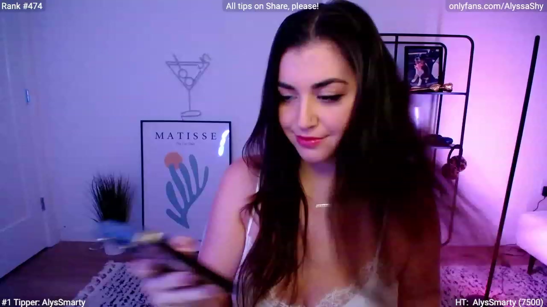 Gallery image thumbnail from AlyssaShy's myfreecams stream on, 03/12/2024, 23:21 image 14 of 20