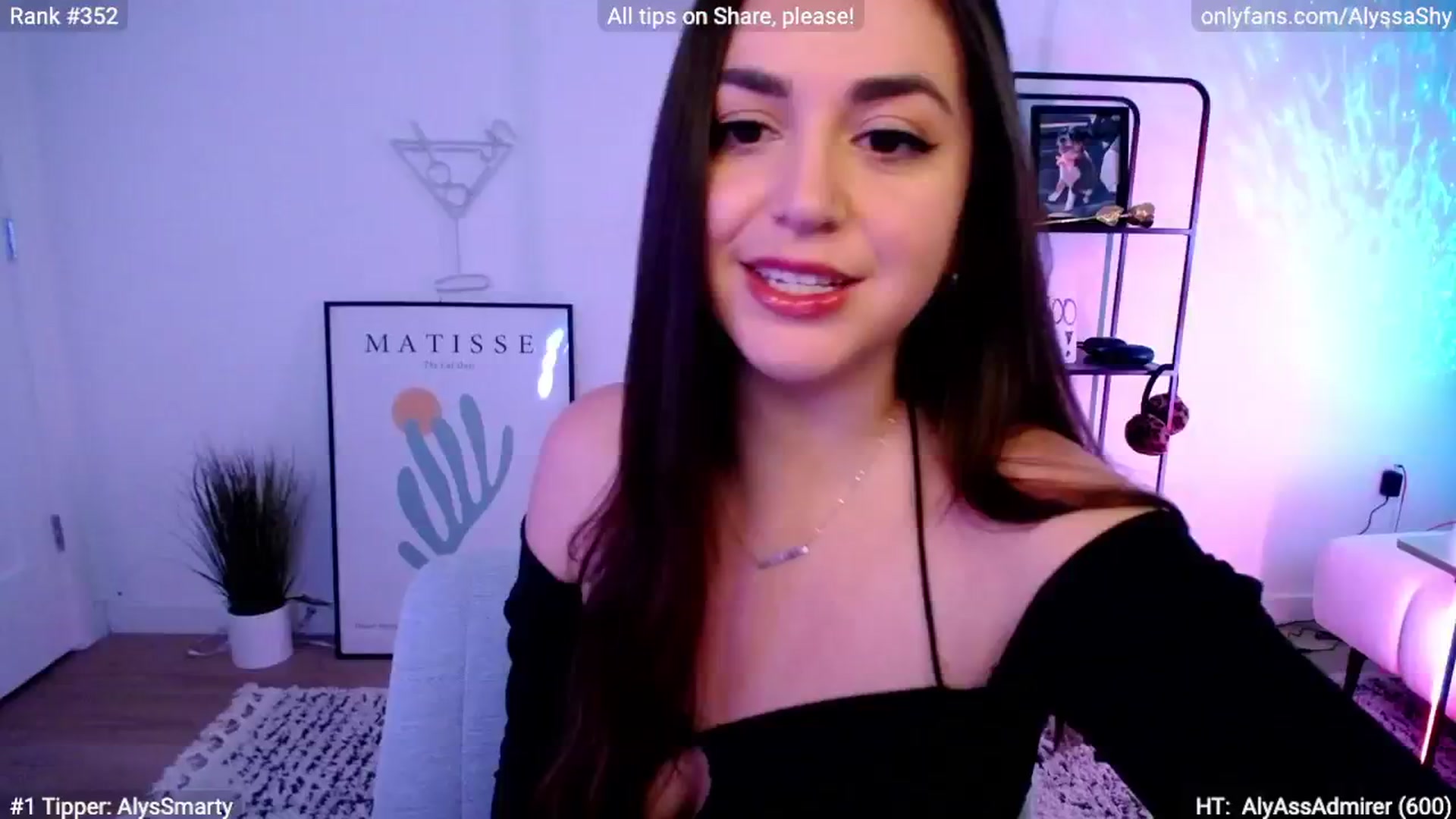 Gallery image thumbnail from AlyssaShy's myfreecams stream on, 03/14/2024, 22:33 image 8 of 20