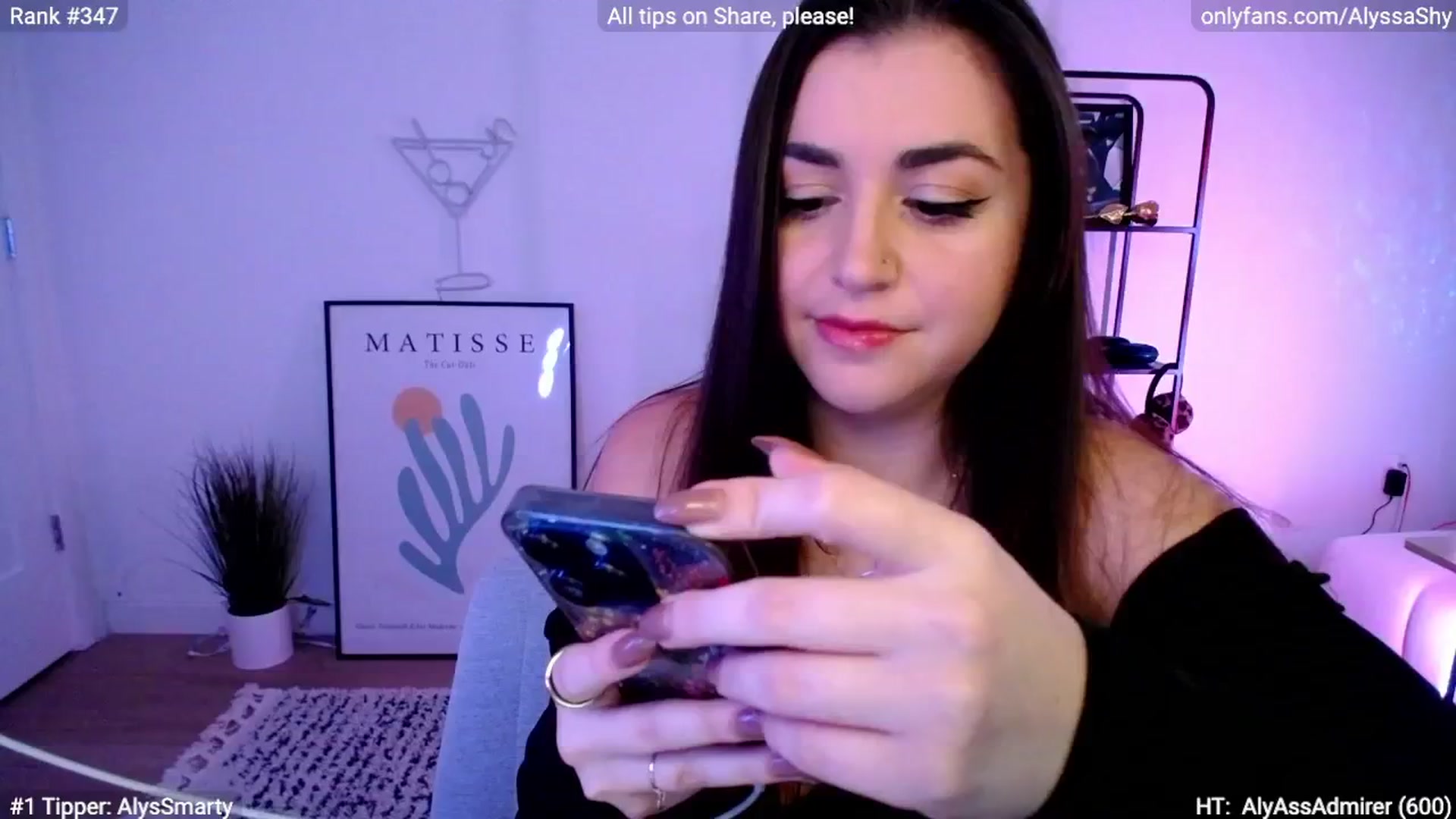 Gallery image thumbnail from AlyssaShy's myfreecams stream on, 03/14/2024, 22:33 image 14 of 20