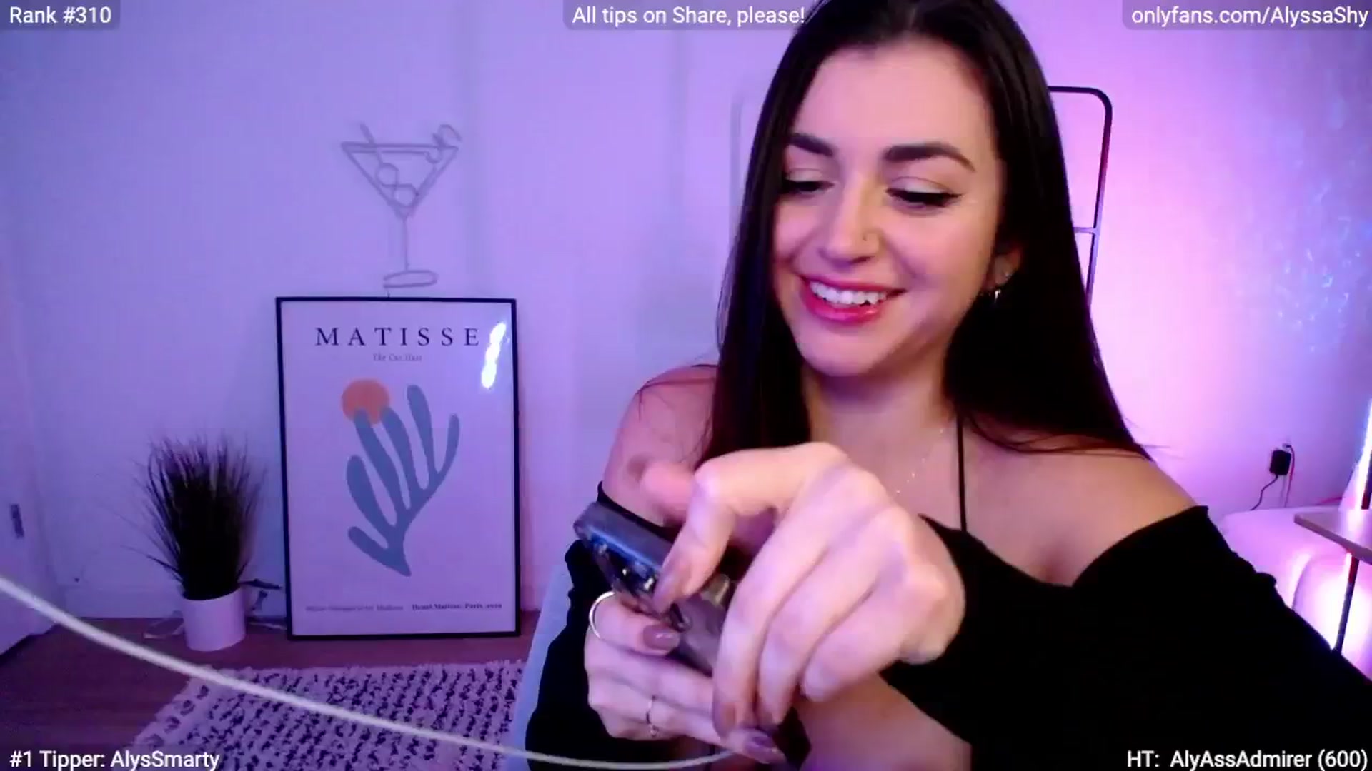 Gallery image thumbnail from AlyssaShy's myfreecams stream on, 03/14/2024, 23:32 image 19 of 20