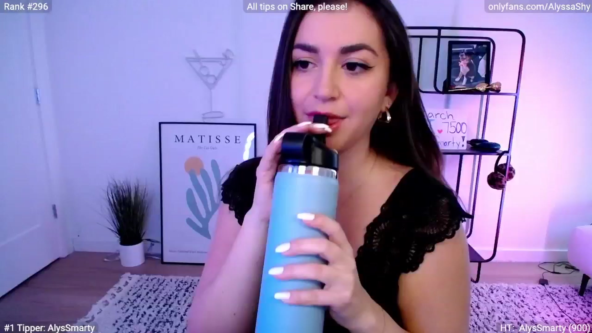 Gallery image thumbnail from AlyssaShy's myfreecams stream on, 03/15/2024, 22:25 image 2 of 20
