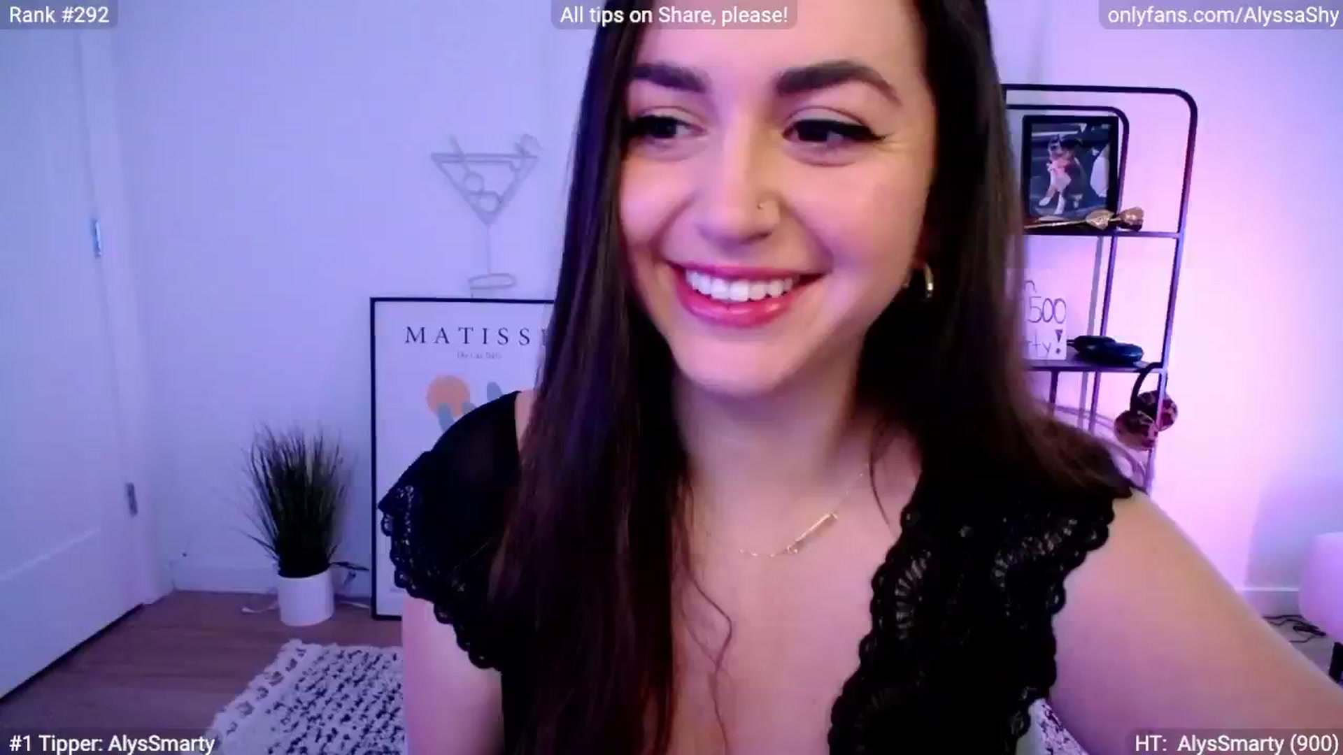 Gallery image thumbnail from AlyssaShy's myfreecams stream on, 03/15/2024, 22:25 image 14 of 20
