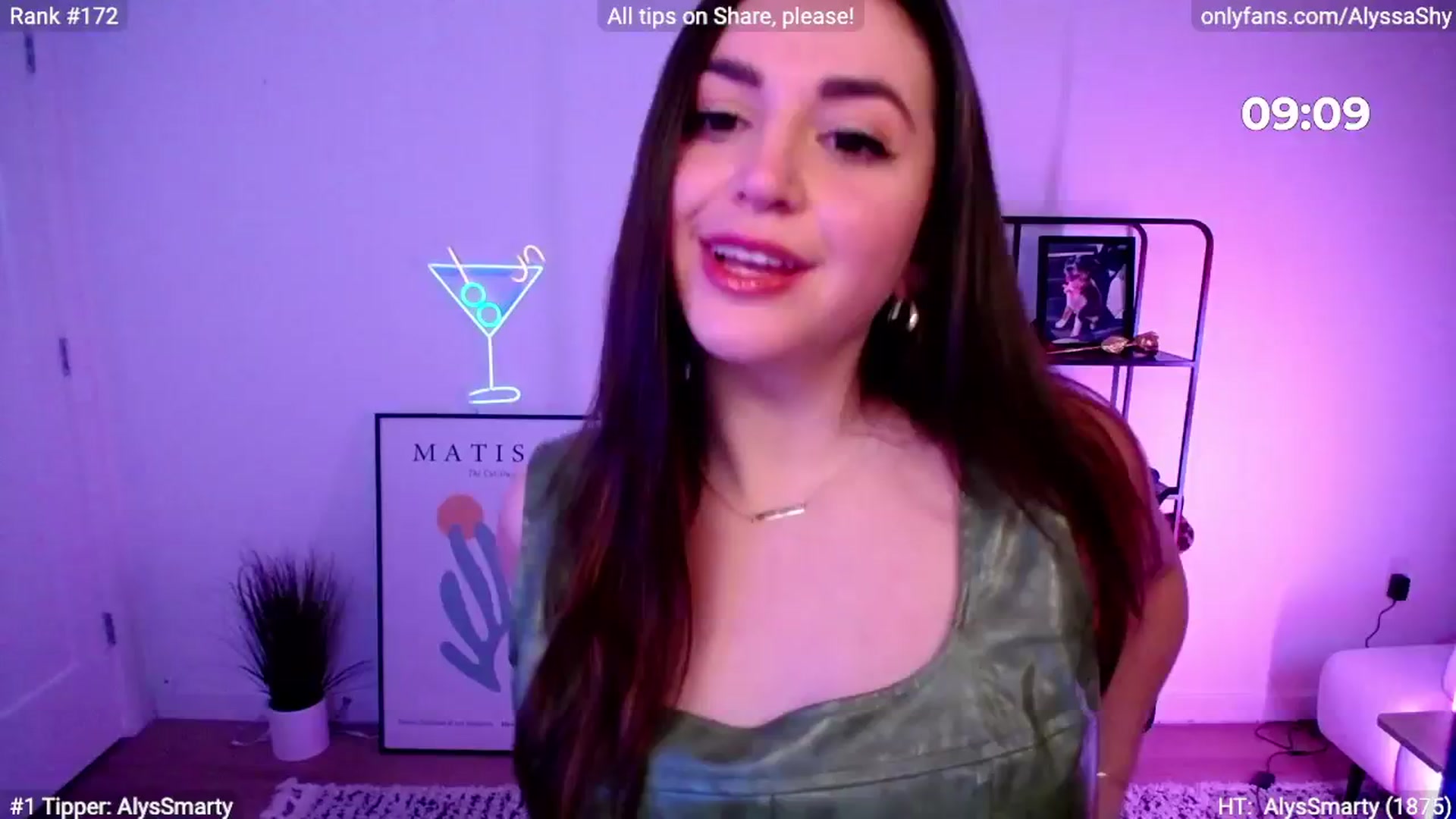 Gallery image thumbnail from AlyssaShy's myfreecams stream on, 03/17/2024, 04:04 image 3 of 20