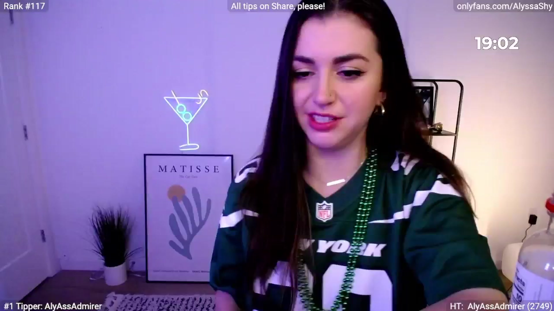 Gallery image thumbnail from AlyssaShy's myfreecams stream on, 03/17/2024, 04:04 image 16 of 20