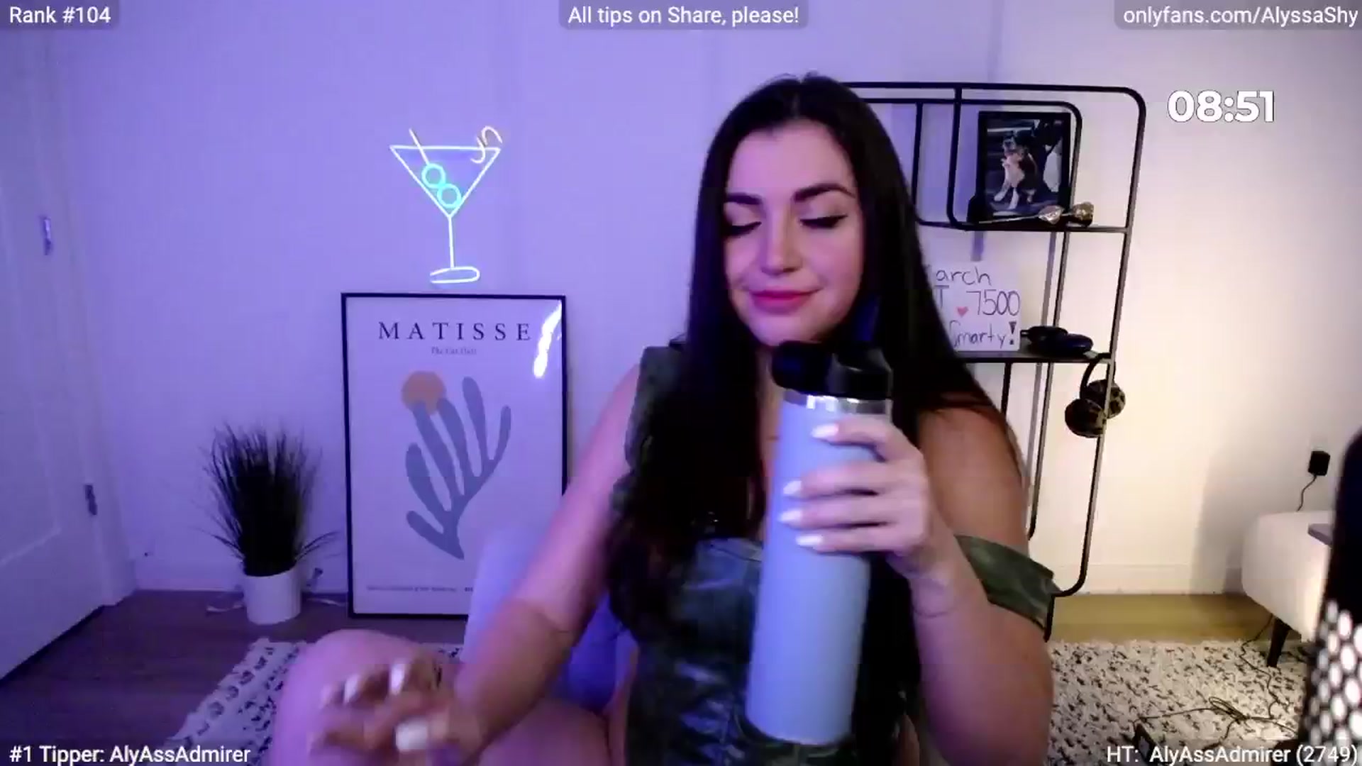 Gallery image thumbnail from AlyssaShy's myfreecams stream on, 03/17/2024, 06:13 image 3 of 20