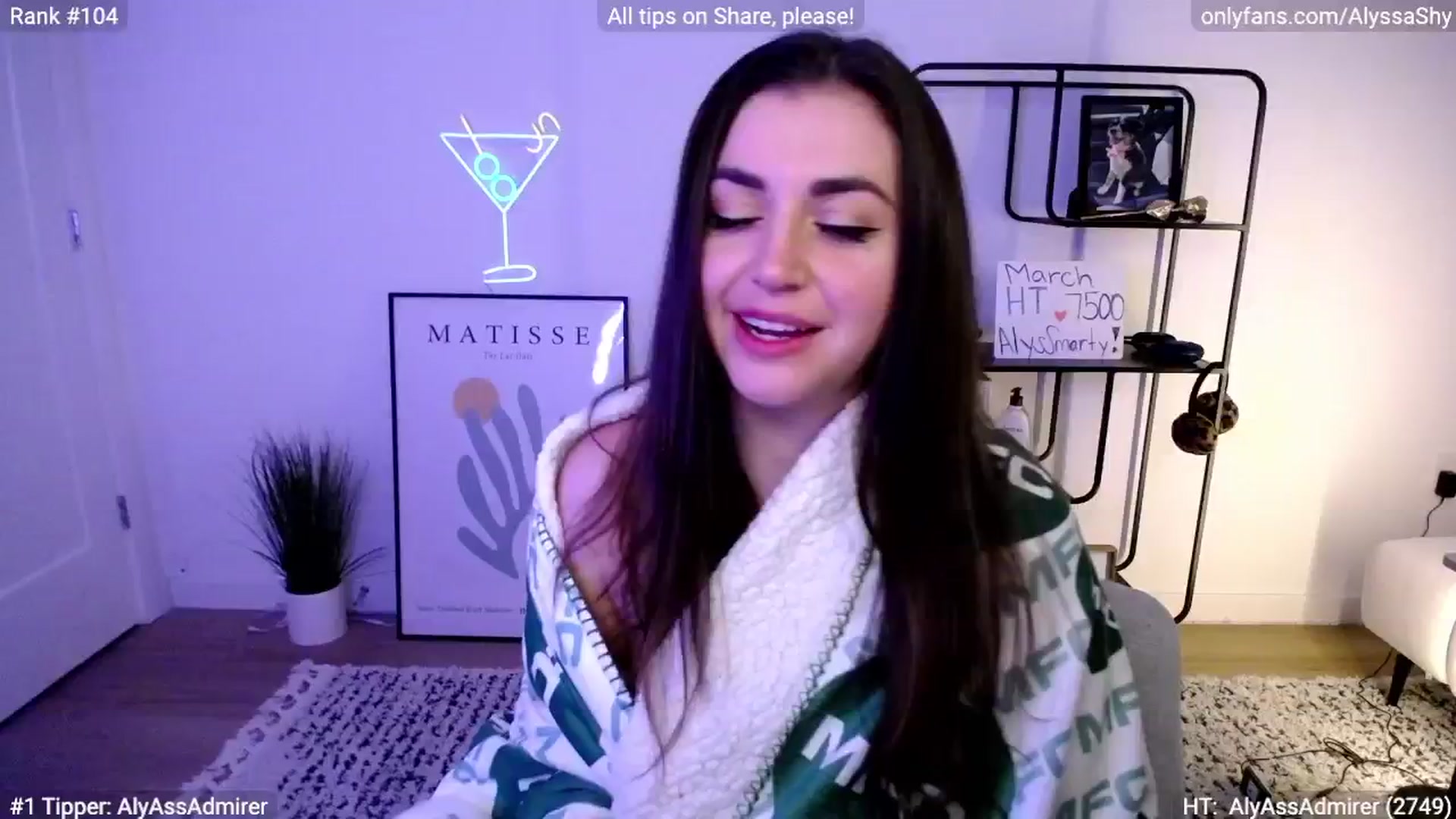 Gallery image thumbnail from AlyssaShy's myfreecams stream on, 03/17/2024, 07:17 image 9 of 20