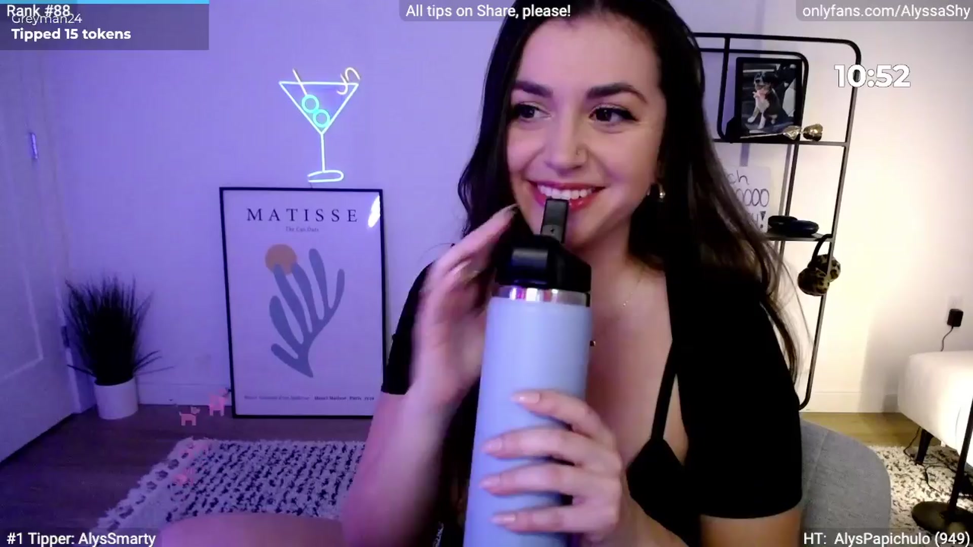 Gallery image thumbnail from AlyssaShy's myfreecams stream on, 03/24/2024, 24:01 image 10 of 20