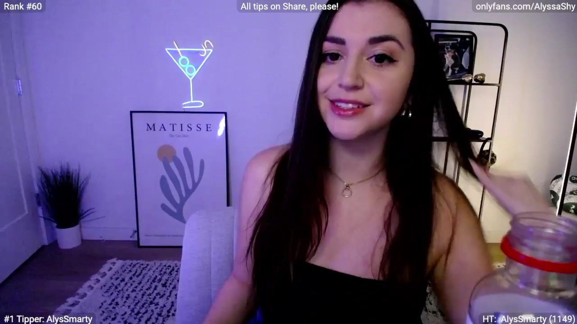 Gallery image thumbnail from AlyssaShy's myfreecams stream on, 03/31/2024, 24:13 image 10 of 20