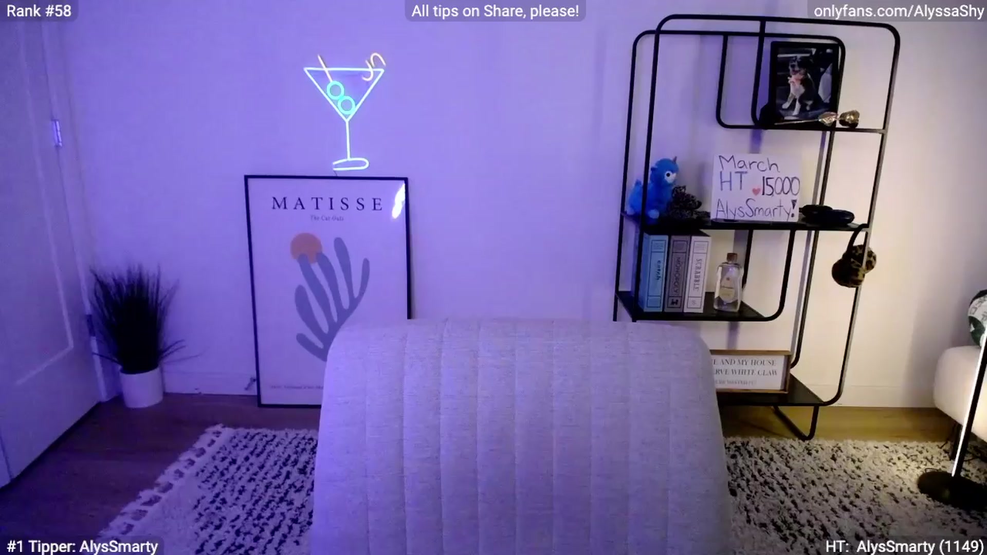 Gallery image thumbnail from AlyssaShy's myfreecams stream on, 03/31/2024, 24:54 image 10 of 20