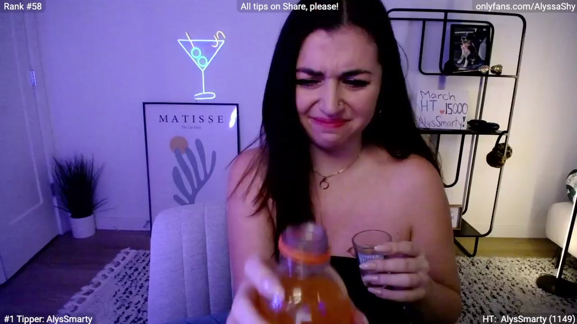 Gallery image thumbnail from AlyssaShy's myfreecams stream on, 03/31/2024, 24:54 image 14 of 20